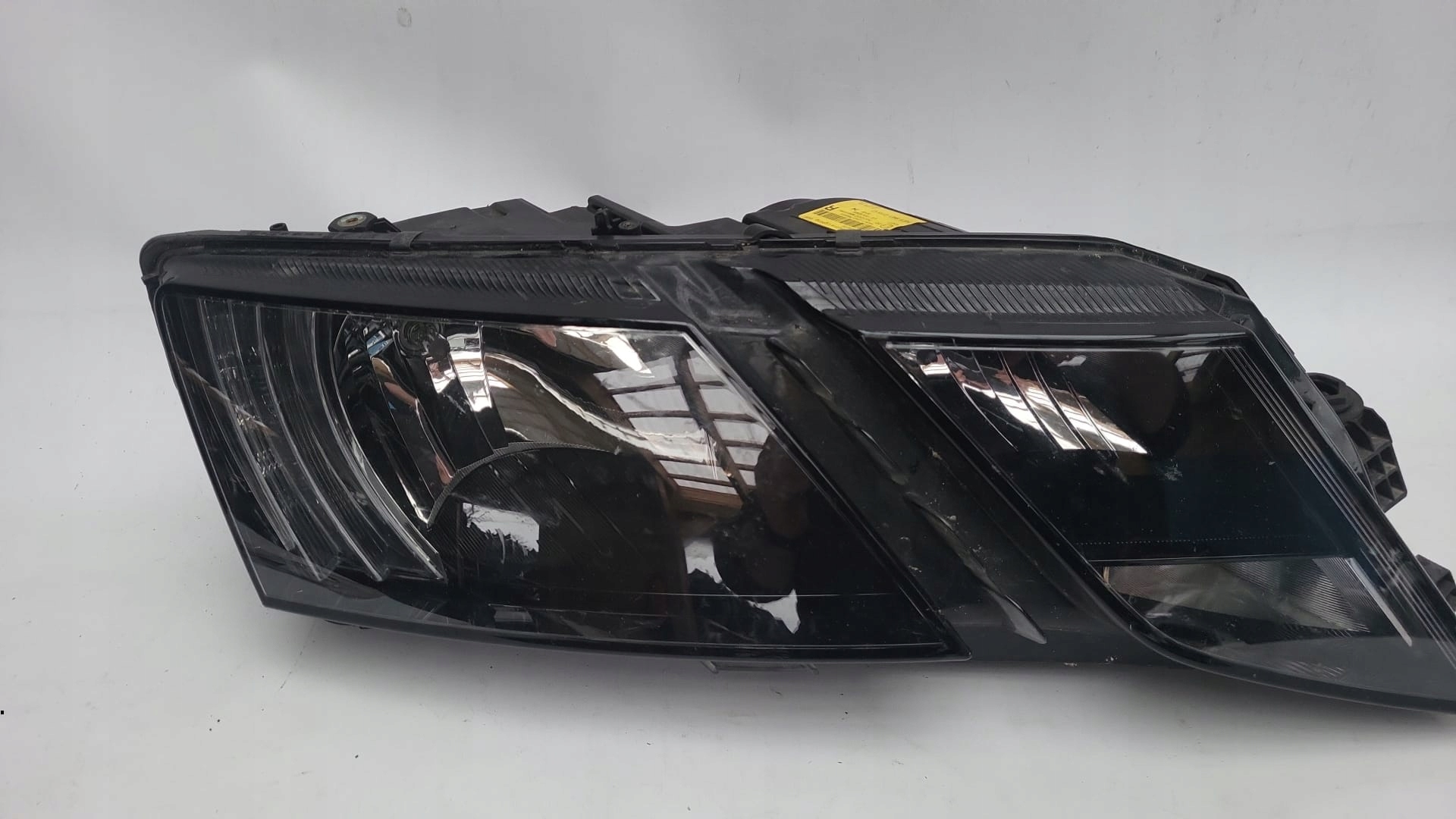 SKODA OCTAVIA III 3 5E0 5E LIFT 16- light right front front 5E1941016C