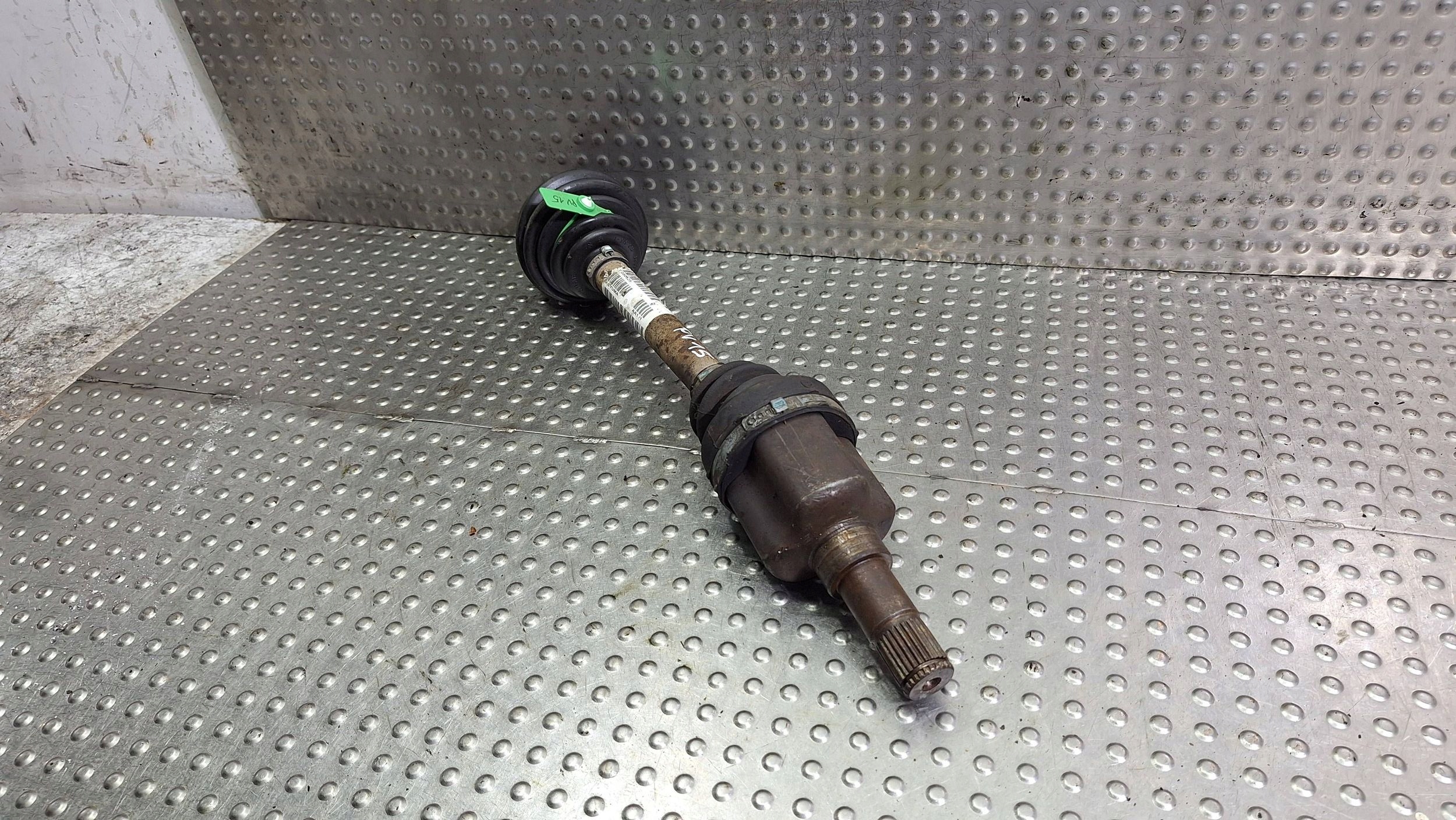 semi-axis left front 30759675 VOLVO V50 C30 FORD FOCUS MK2 C-MAX MK1 1.6 TDCI