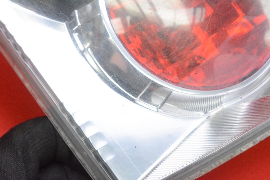 light left rear part rear 0F-01 TOYOTA COROLLA VERSO 2 II 04-09