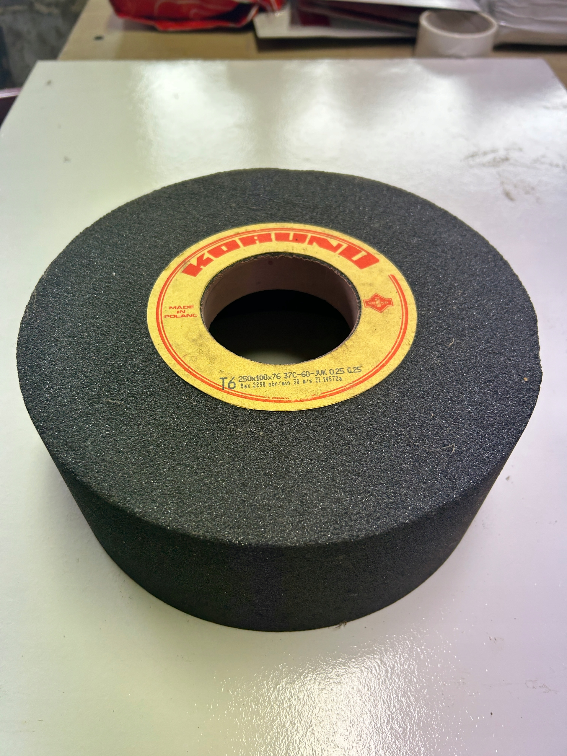 Ściernica garnkowa T6 250x100x76 37C60JVK