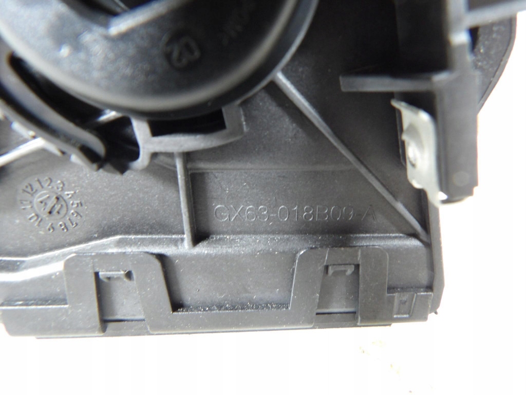 JAGUAR XF II grid air conditioning devices left GX63-018B09-A