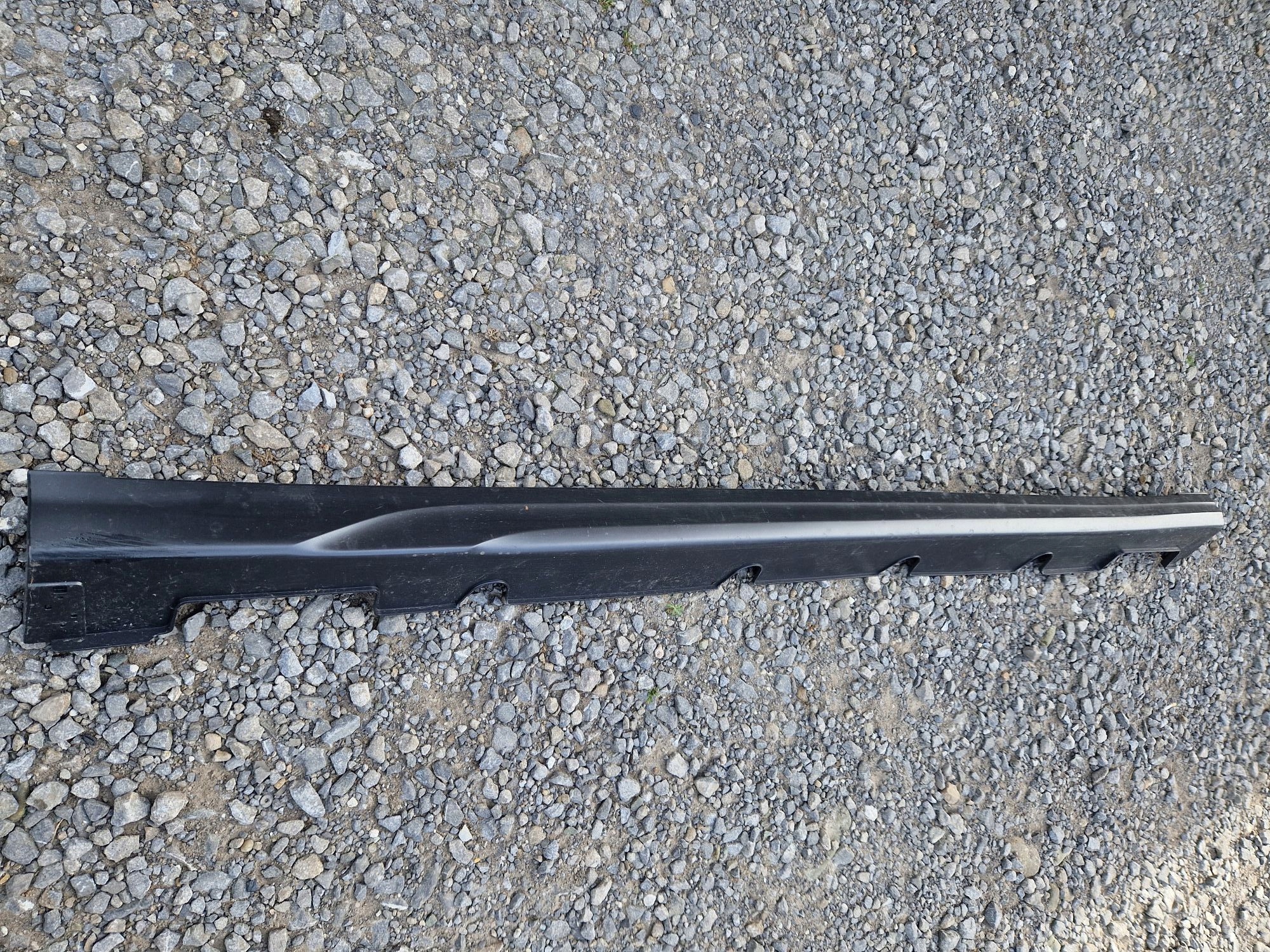 moulding threshold right threshold HYUNDAI KONA and ELECTRIC LIFT 2020R->