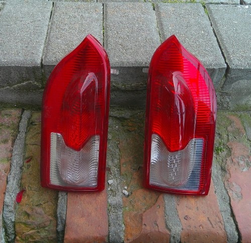 OPEL INSIGNIA A 08-13 KOMBI LEWA TYLNA LAMPA ORYGINAŁ 13226854