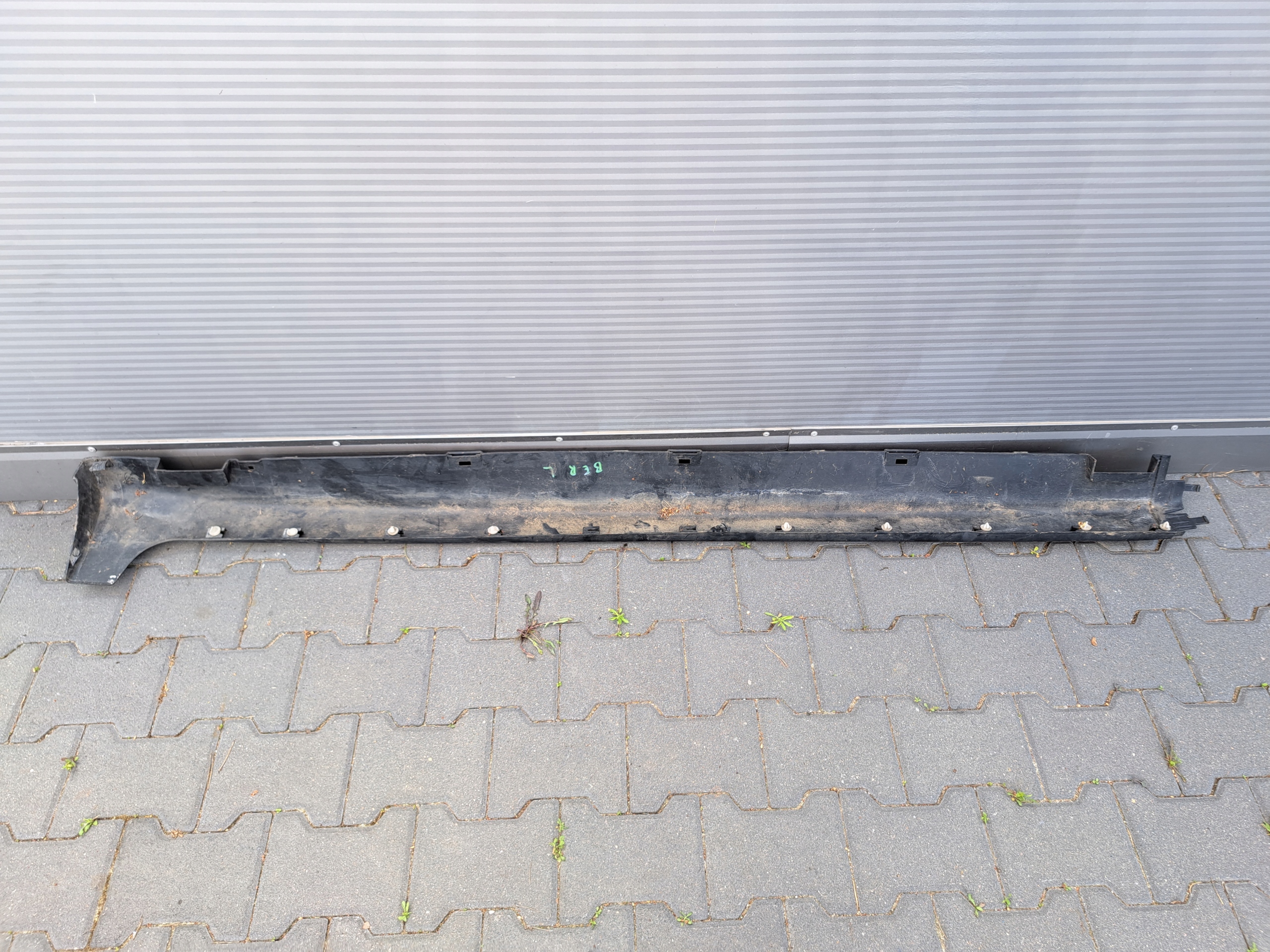 PARTNER BERLINGO II III LISTWA PROGOWA PROG NAKLADKA PROGU LEWA XTR 08-18 Numer katalogowy części PARTNER BERLINGO II III LISTWA PROGOWA PROG NAKLADKA PROGU LEWA XTR 08-18