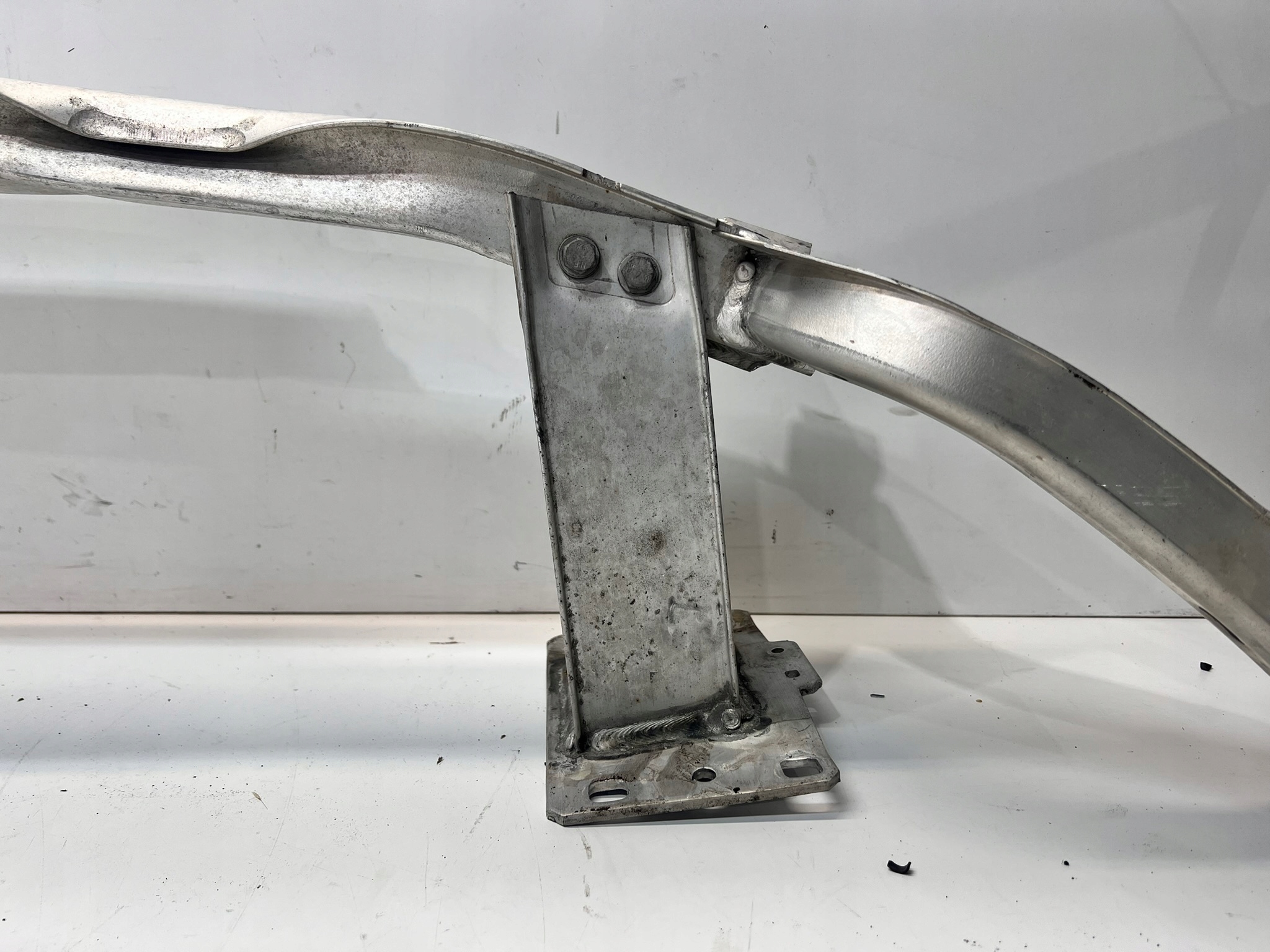 sider below bumper front AUDI Q5 FY 80A807113E damaged