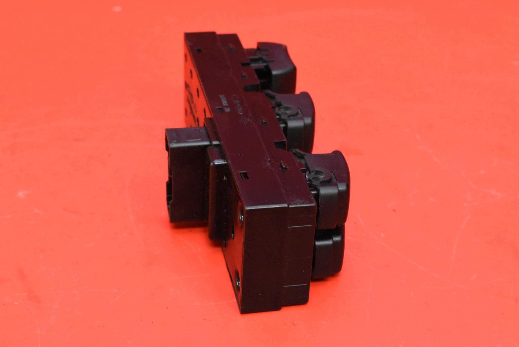 control panel of the window EU HYUNDAI TUCSON 1 and 04-10