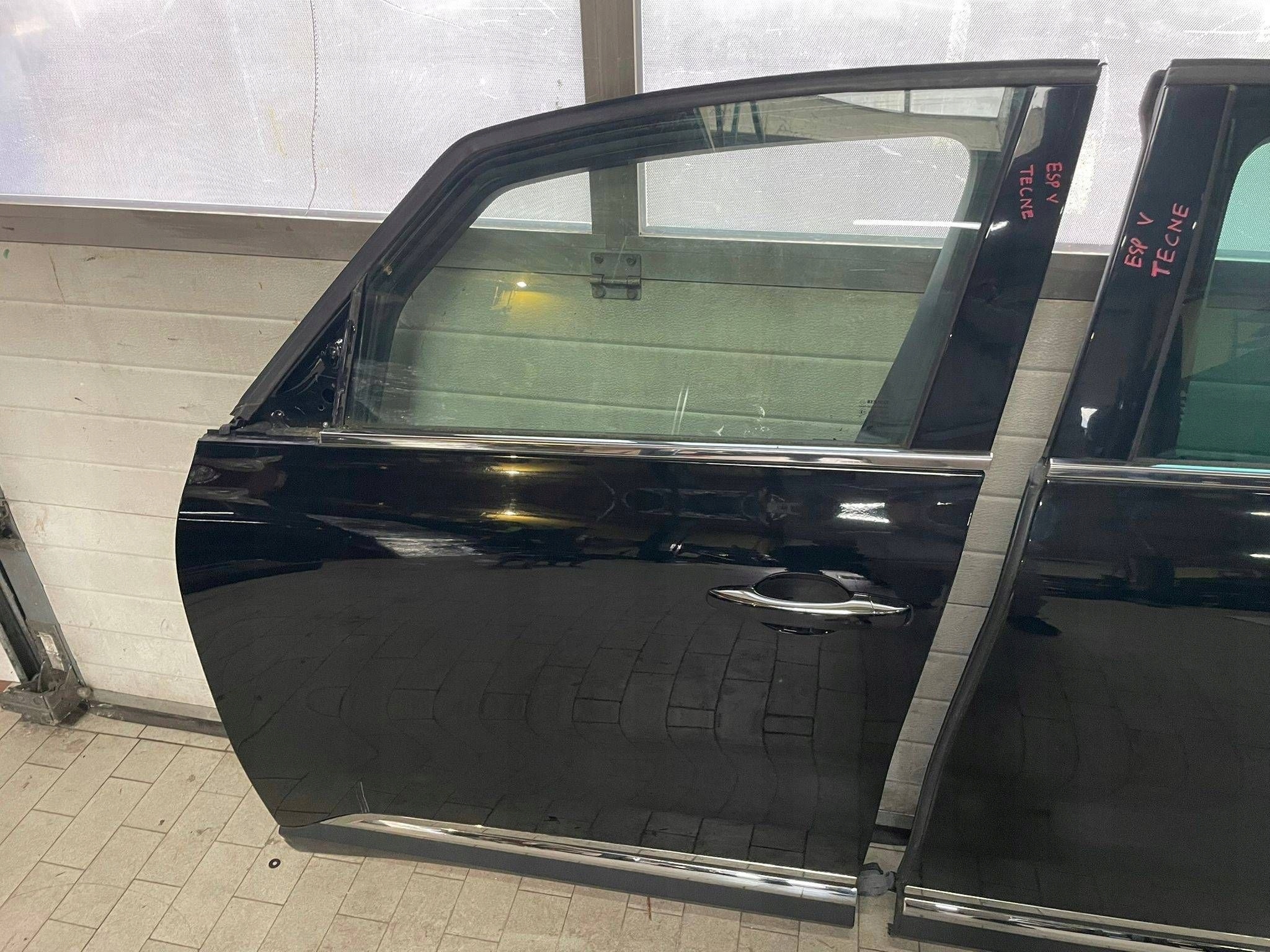 door front side left Renault Espace V TEGNE Stan B.Dobry