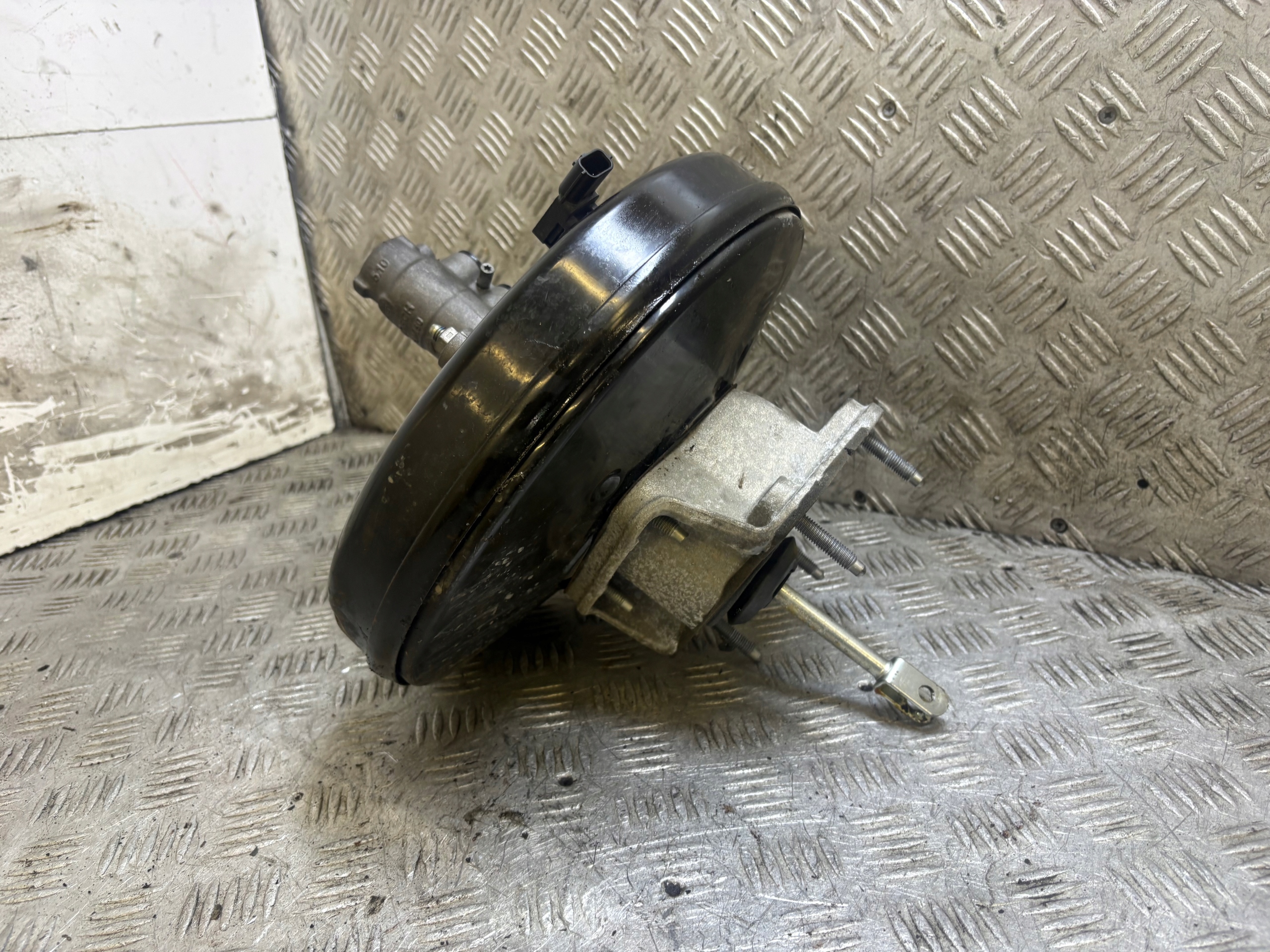 Servofreno servo RENAULT KOLEOS 2 2018 0204802018