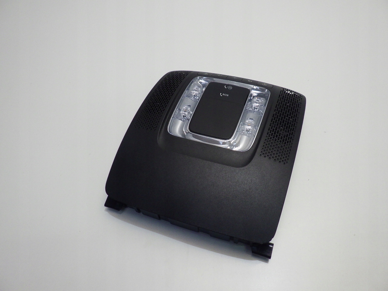 A0009008730 - CLA W118 a w177 лампа стелі внутрішня передня