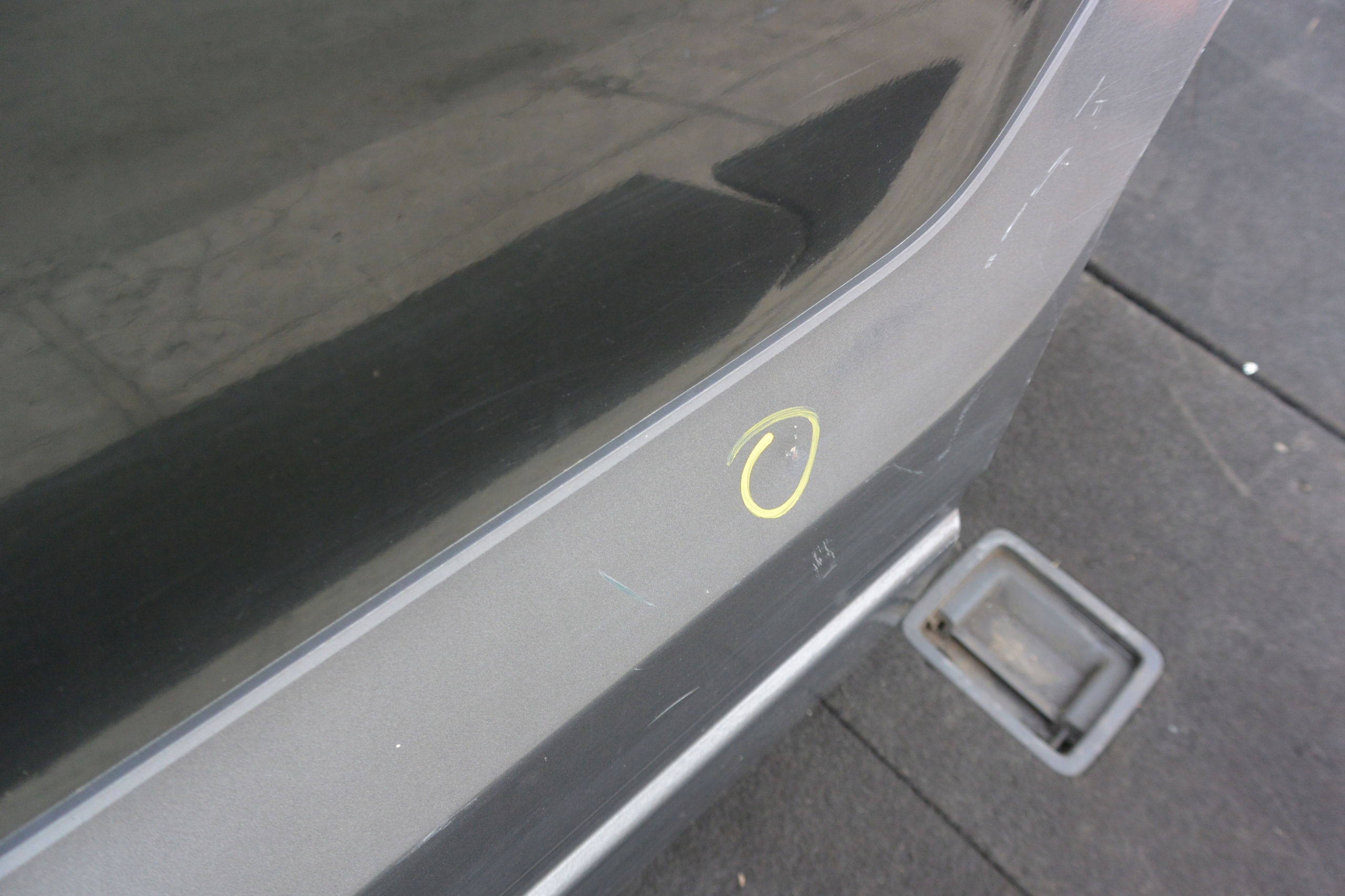 TÜR LINKS HECK OPEL MONTEREY ISUZU TROOPER
