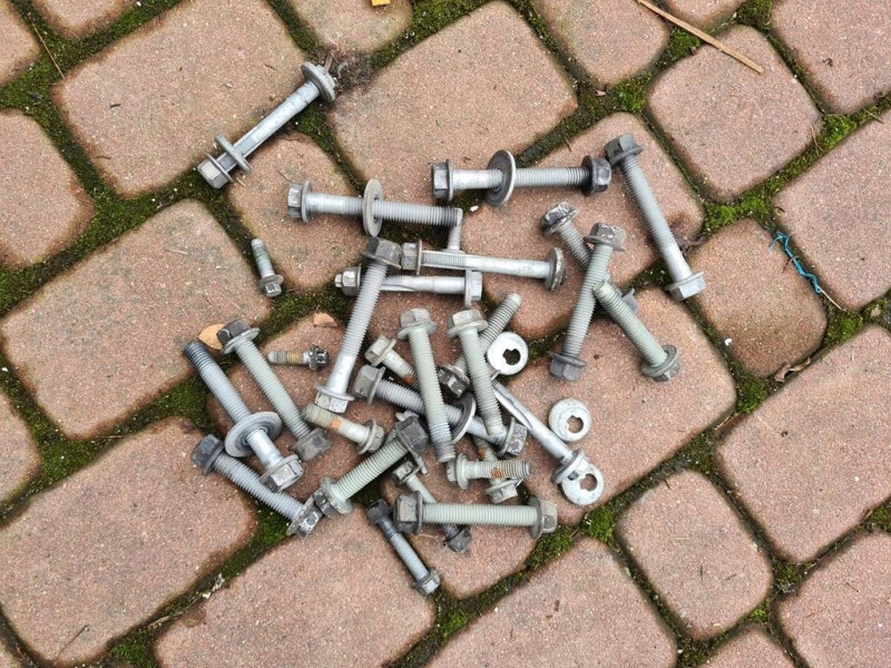 screws springing kombi rear part rear Opel Insignia B