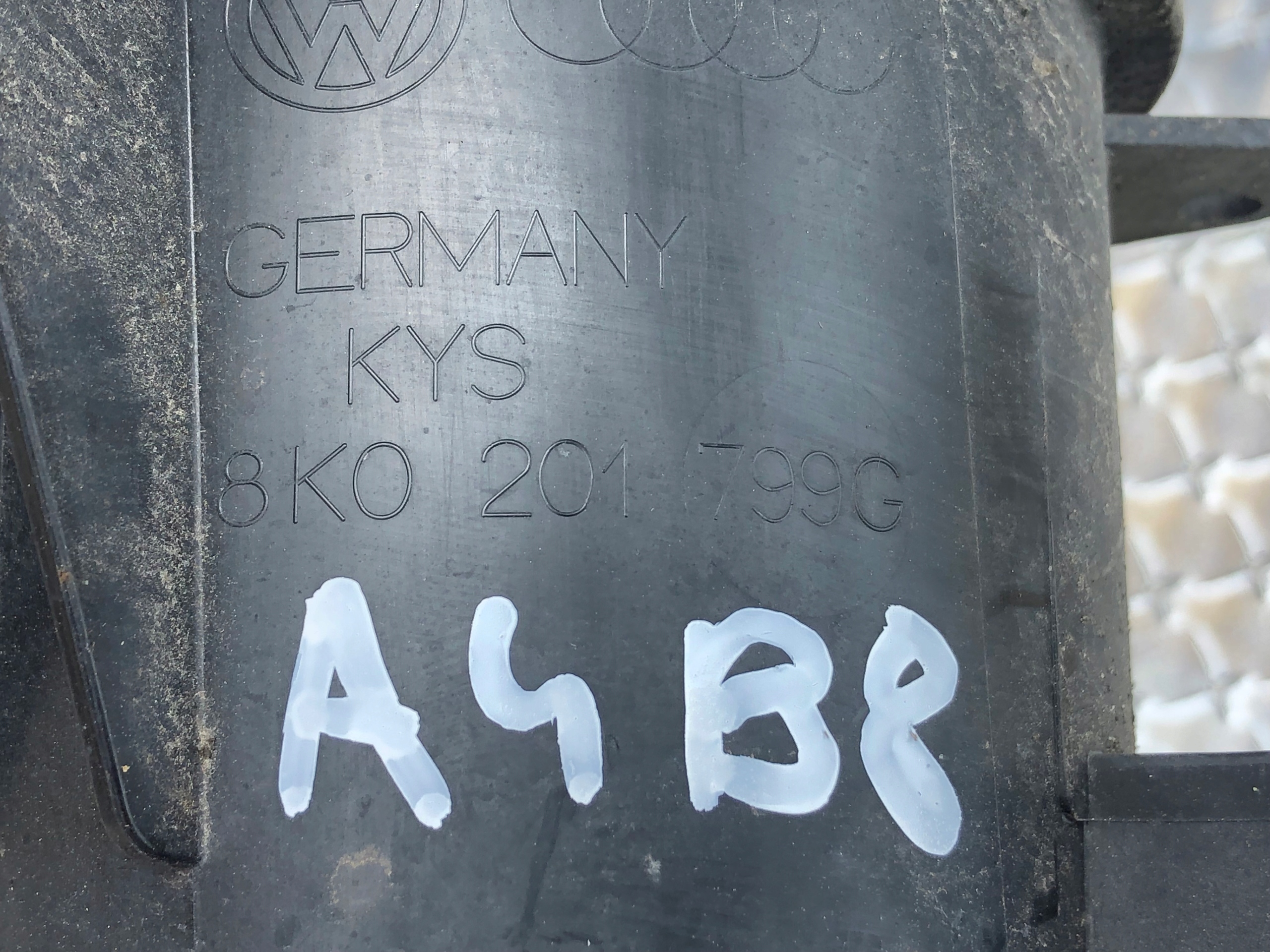 carbon filter AUDI A4 B8 A5 8K0201799G