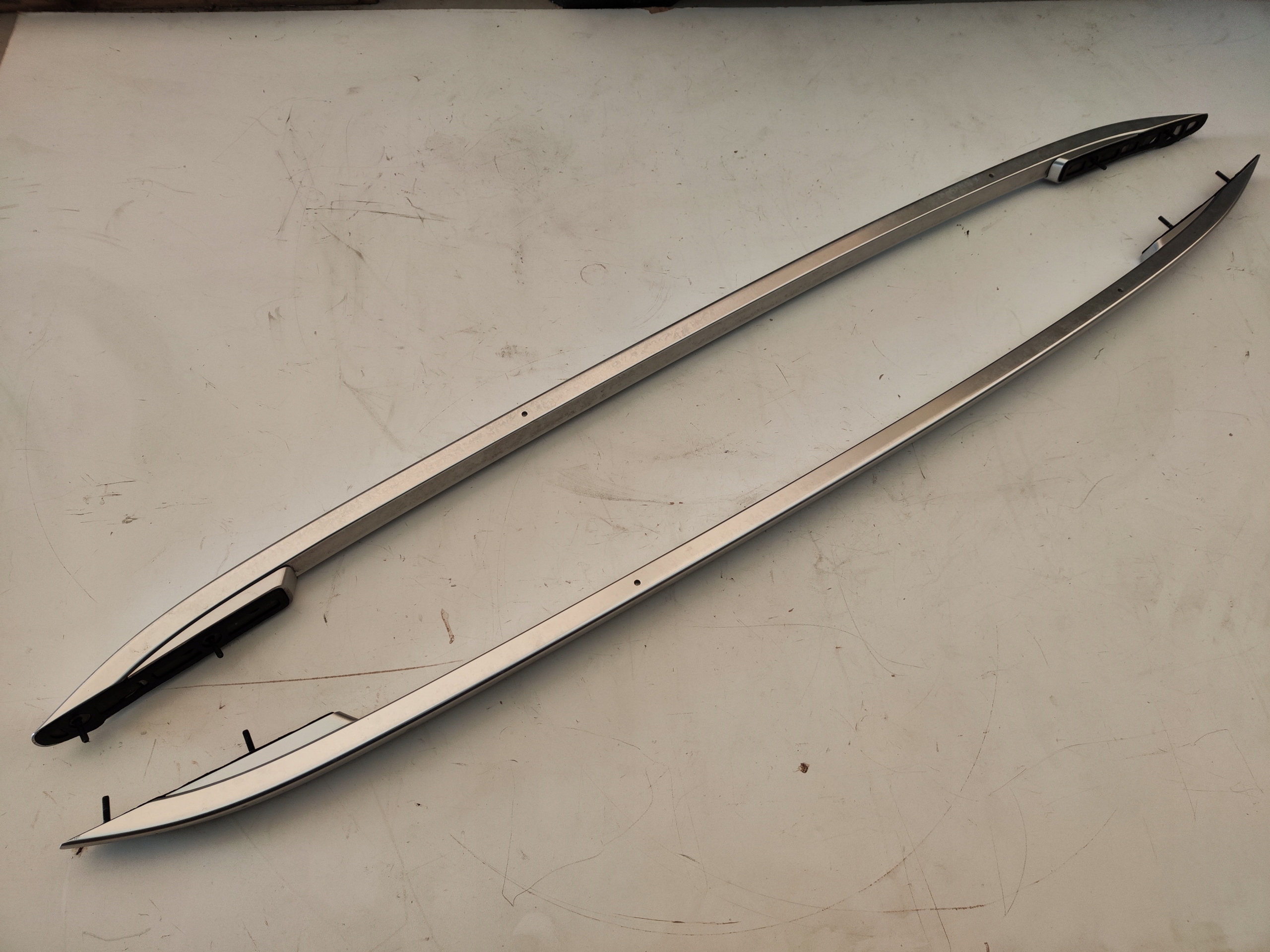 PORSCHE CAYENNE 7P5 RELINGI DACHOWE KOMPLET ORYGINAŁ