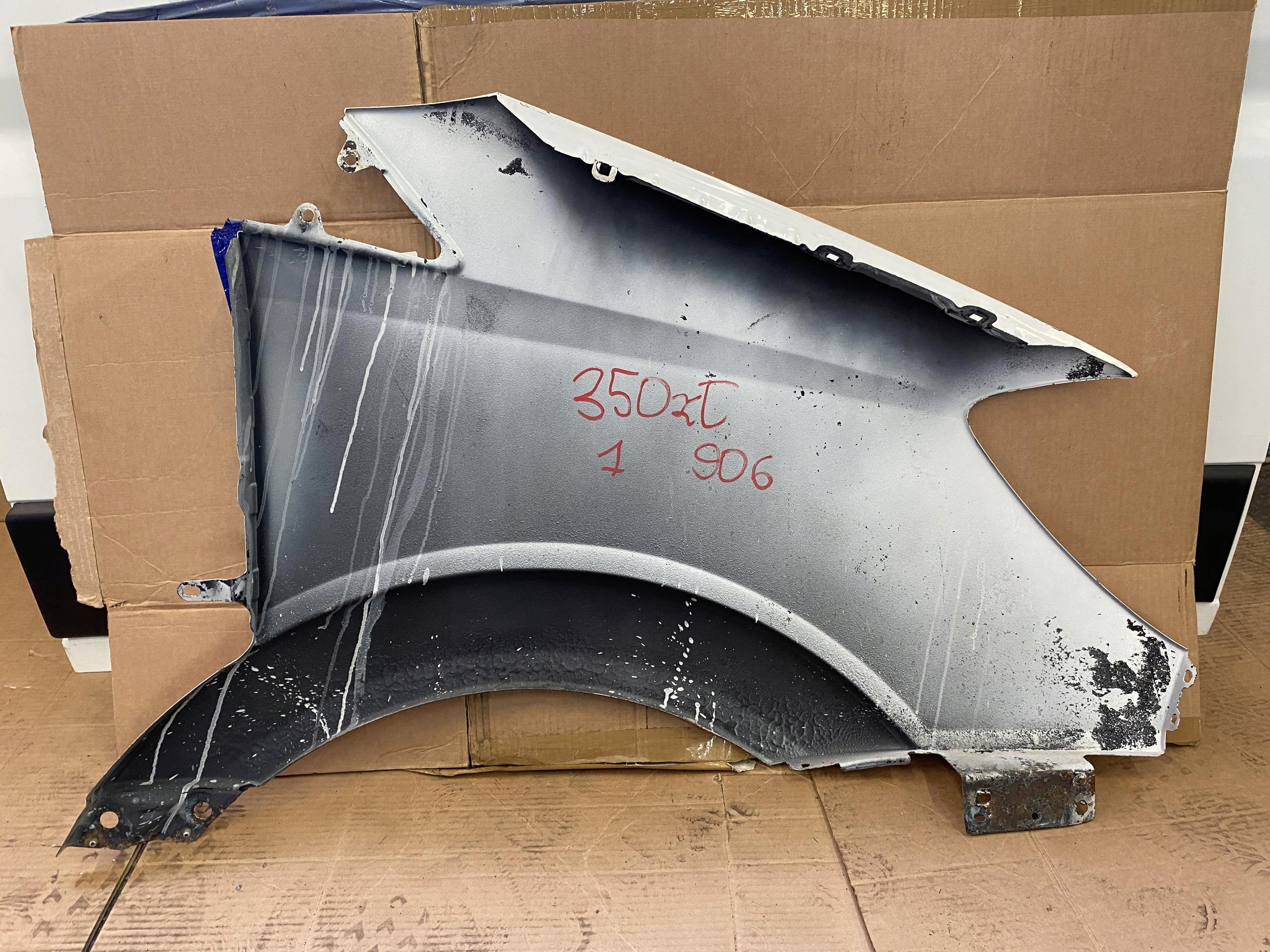SPRINTER 906 06- fender front left BIALY