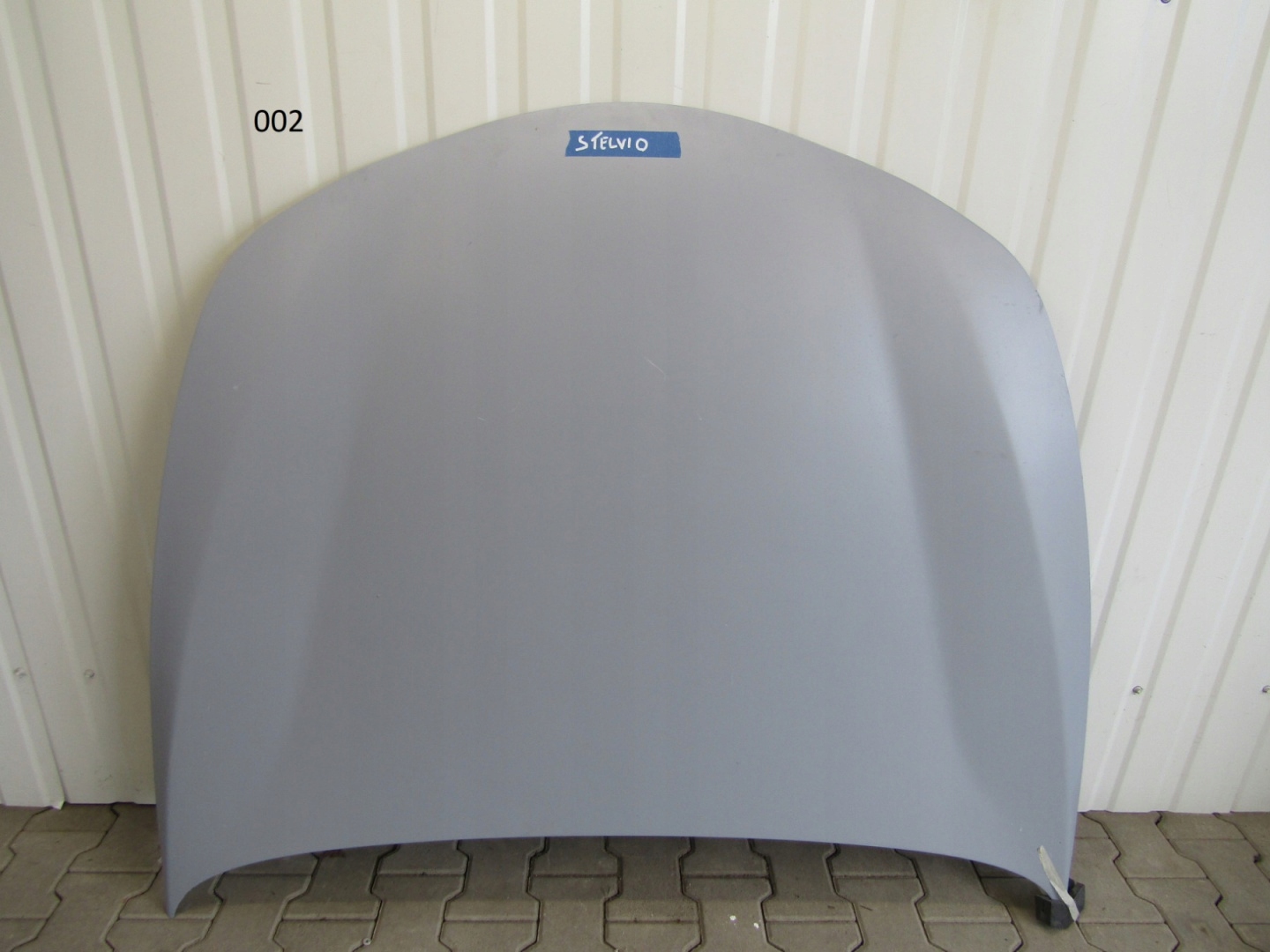 Maska pokrywa silnika Alfa Romeo Stelvio 16-