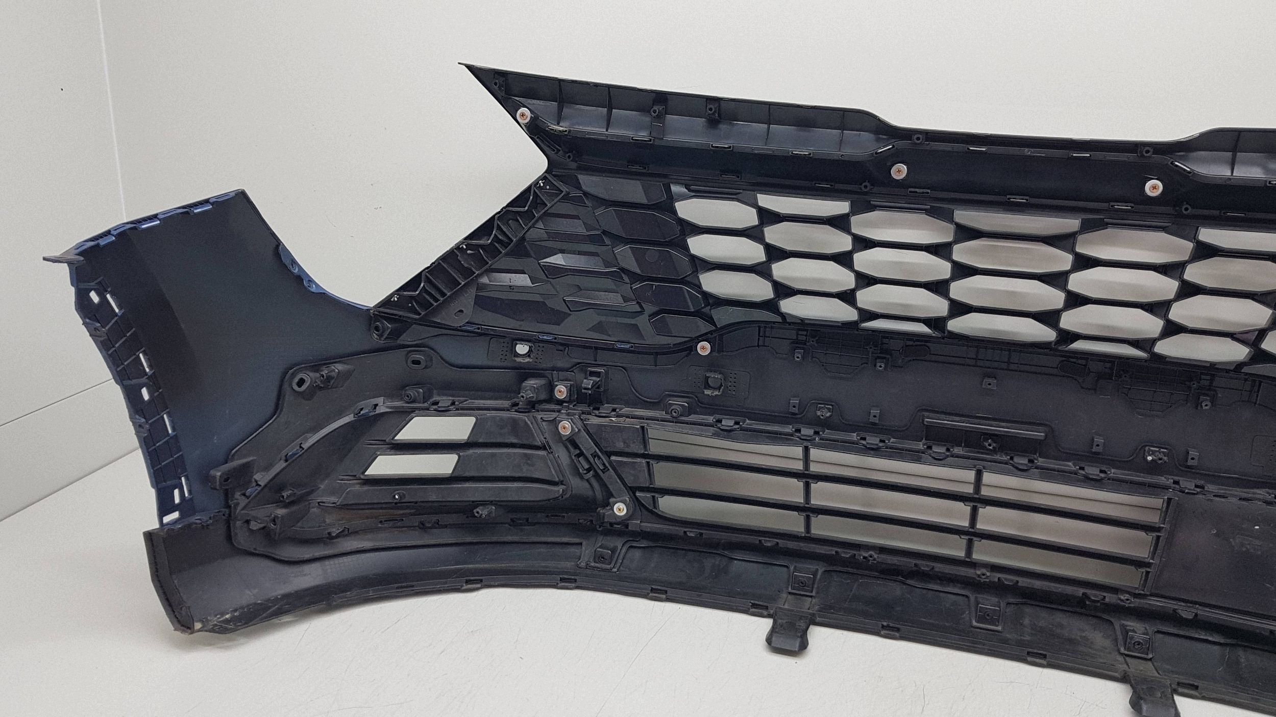 KIA SPORTAGE 5 V 2021 - bumper front 86511-R2000