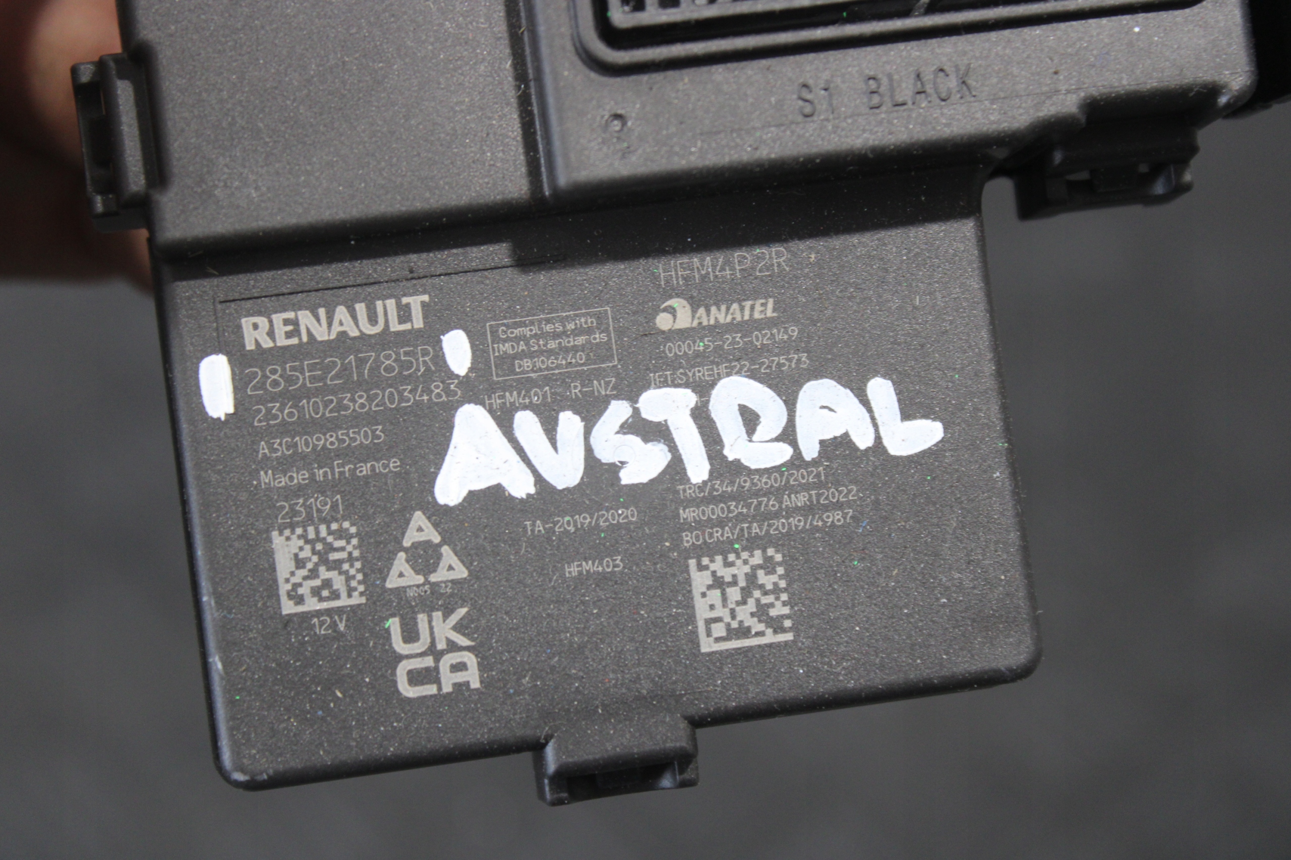 module control unit RENAULT AUSTRAL 285E21785R