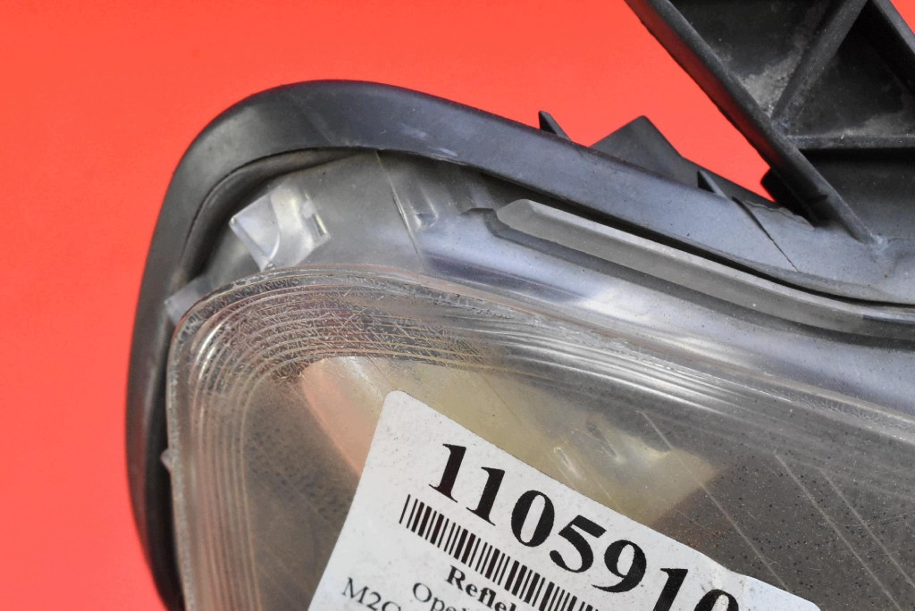 REFLEKTOR right light front EU 13252473 OPEL ZAFIRA B 05-10