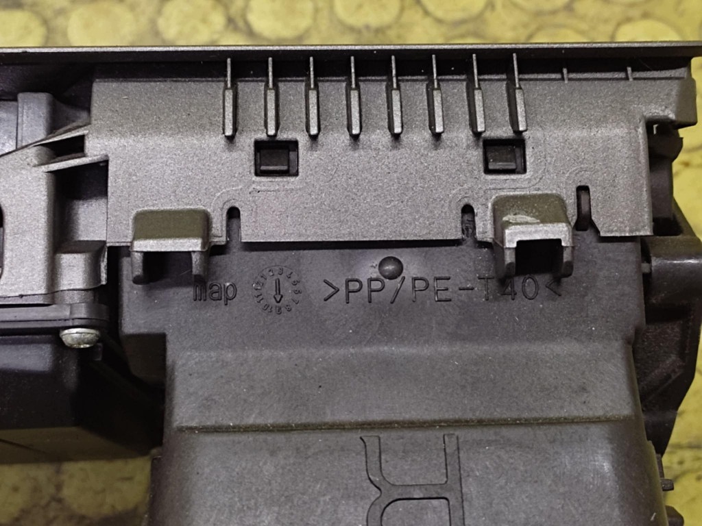 OPEL VECTRA C display KRATKI air conditioning devices 13265760