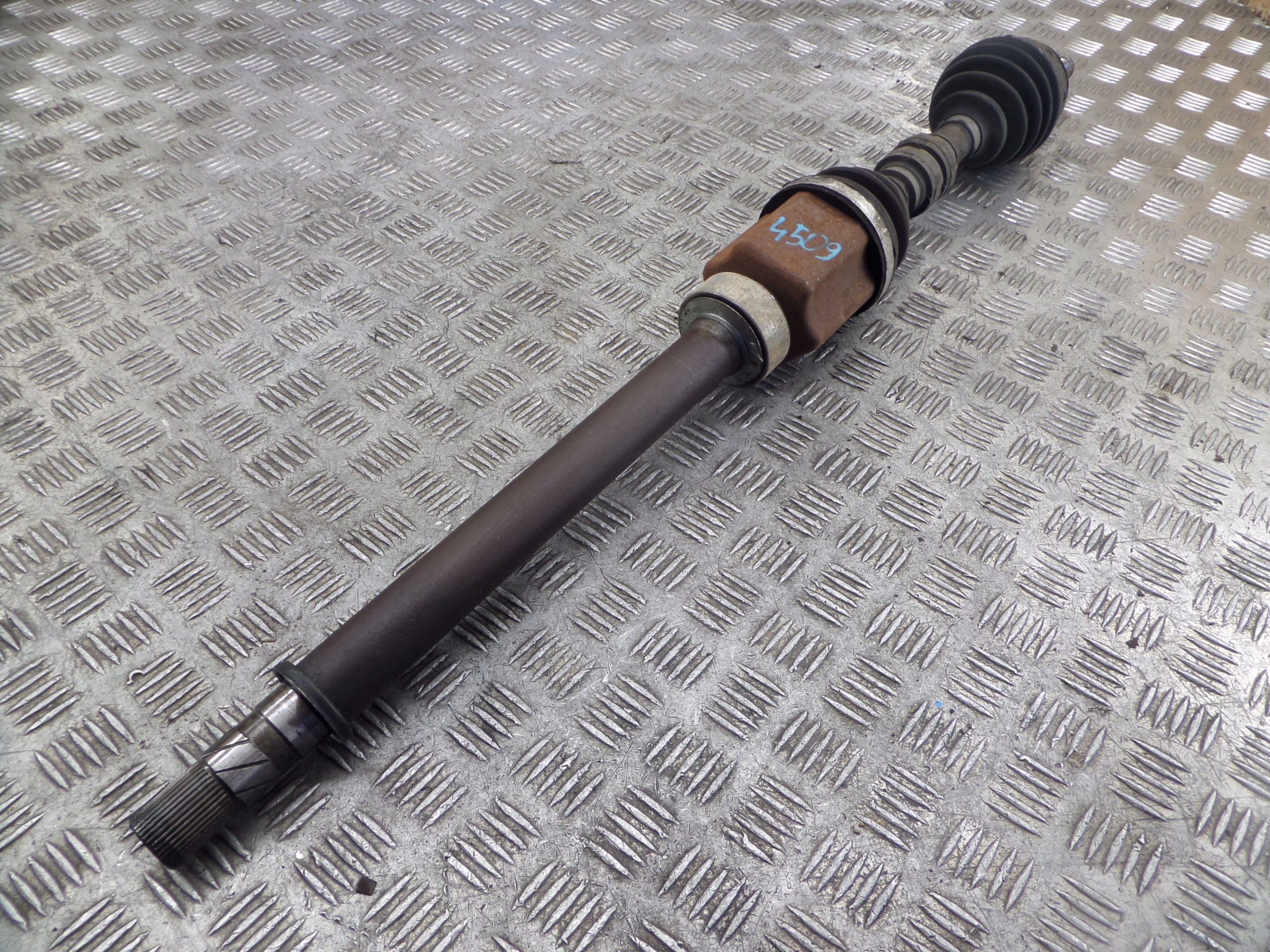 RENAULT KADJAR 1.6 semi-axis right front