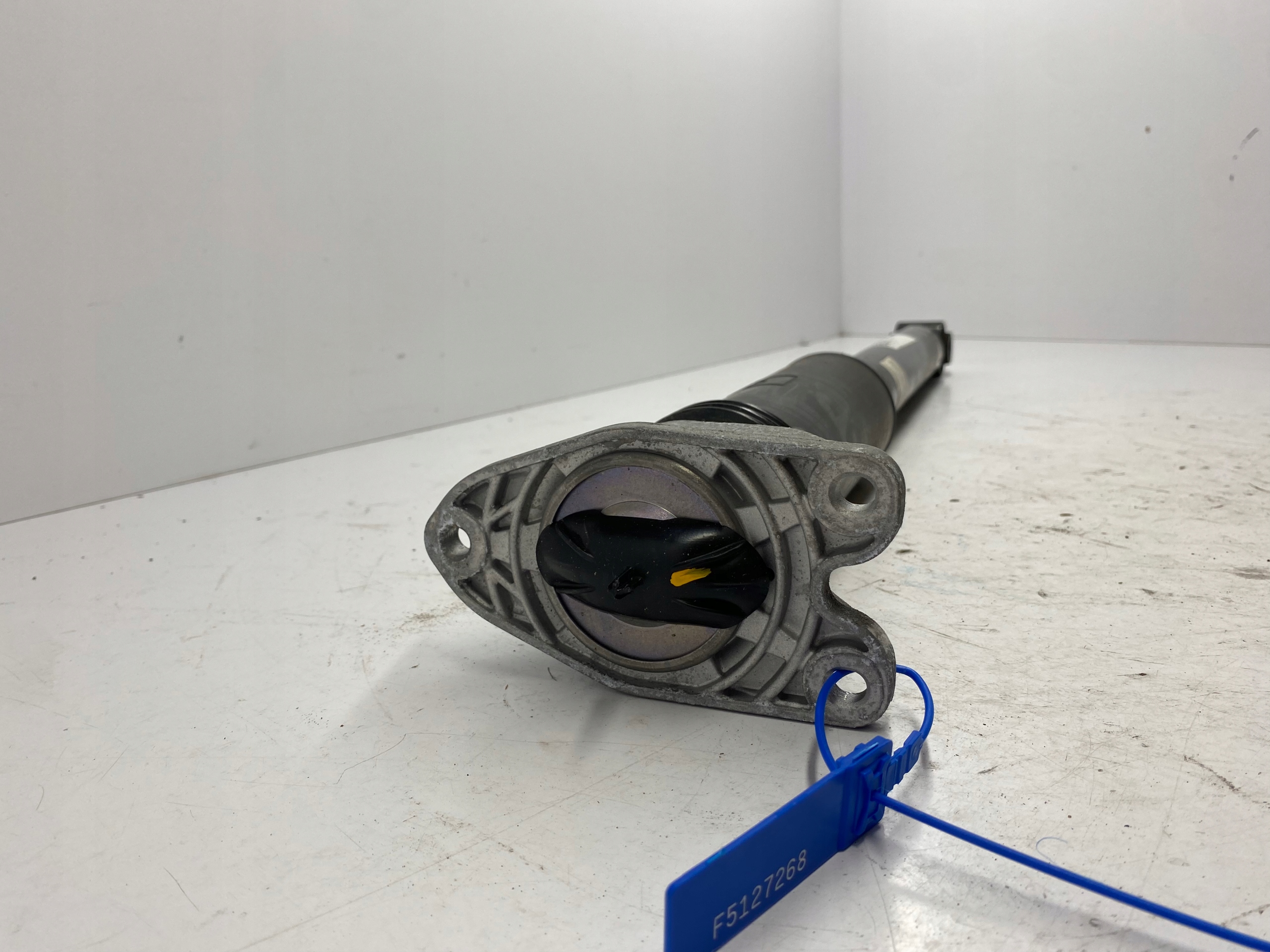 BMW 2 U06 shock absorber rear left 149415-10
