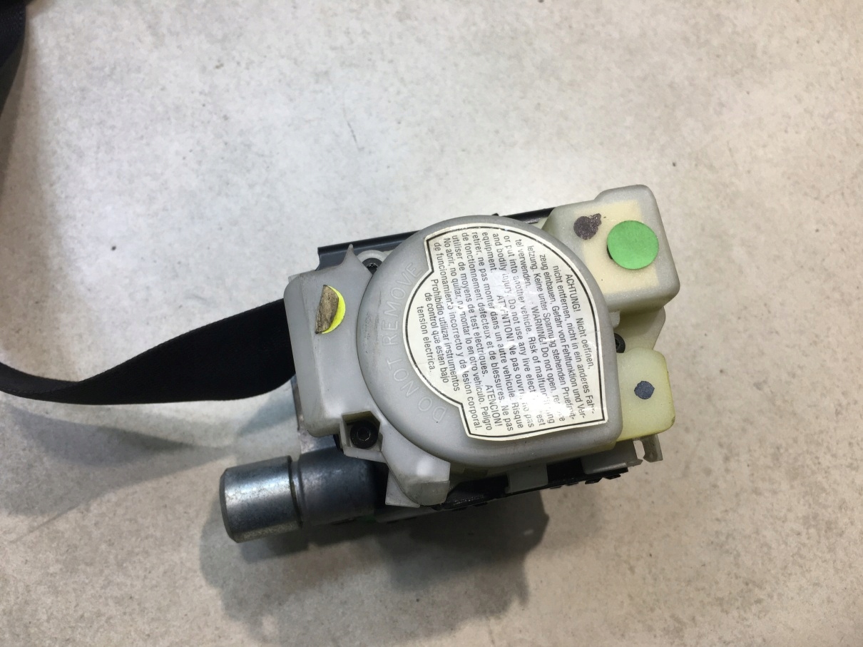 tension belt safety right front MERCEDES W203 COUPE