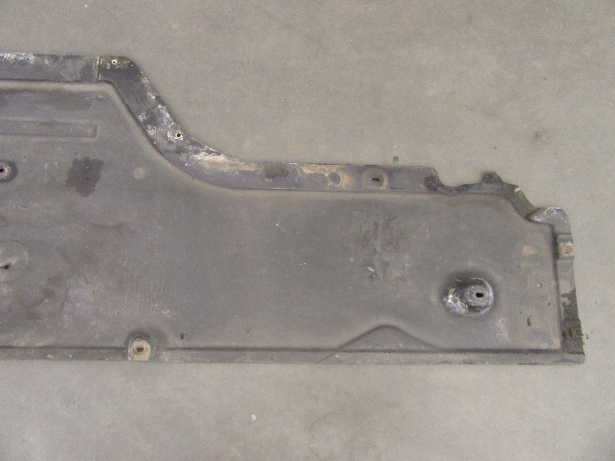 cover chassis right BMW e60 e61 sedan KOMBI