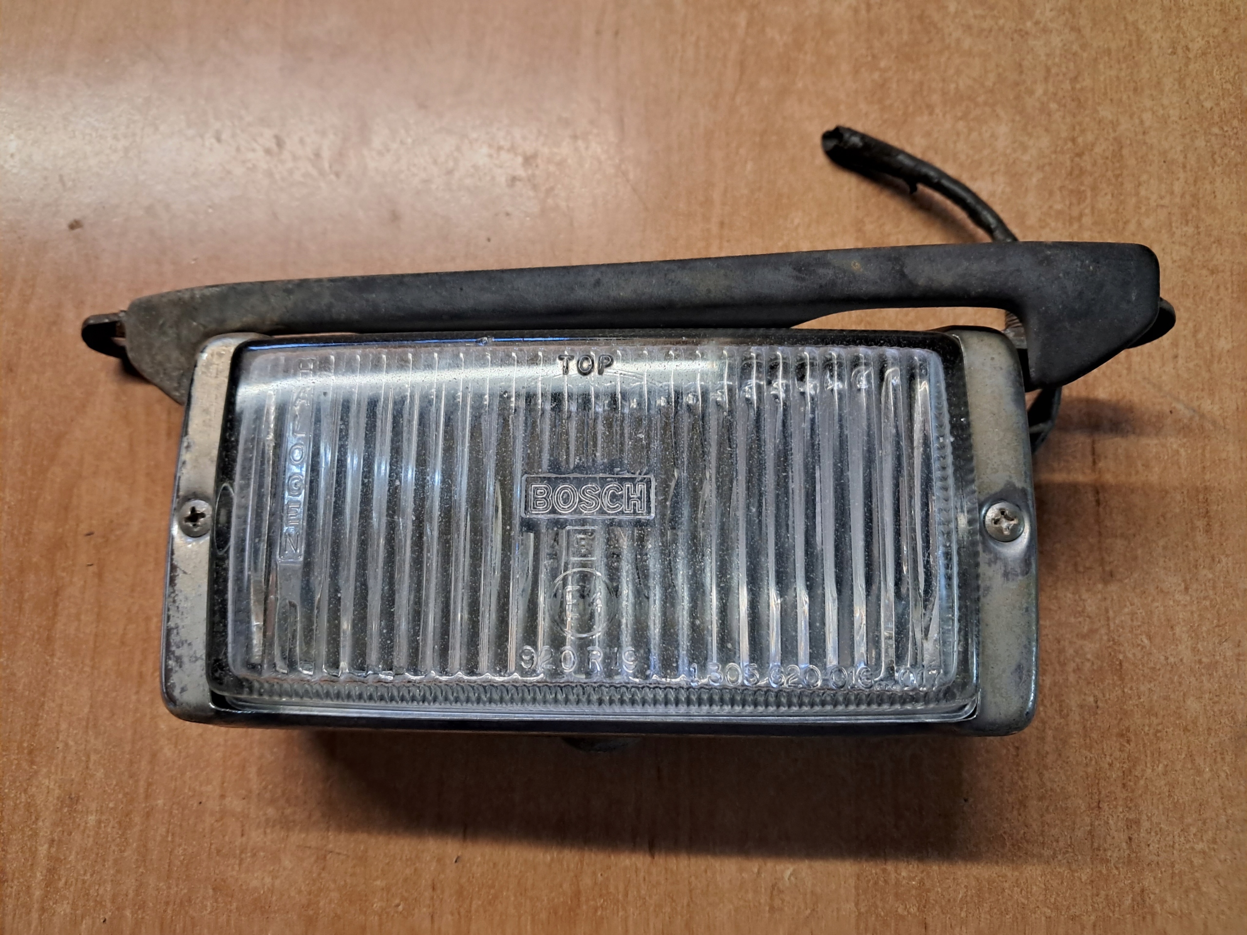 NEBELSCHEINWERFER MERCEDES 107 SL SLC LE1203L