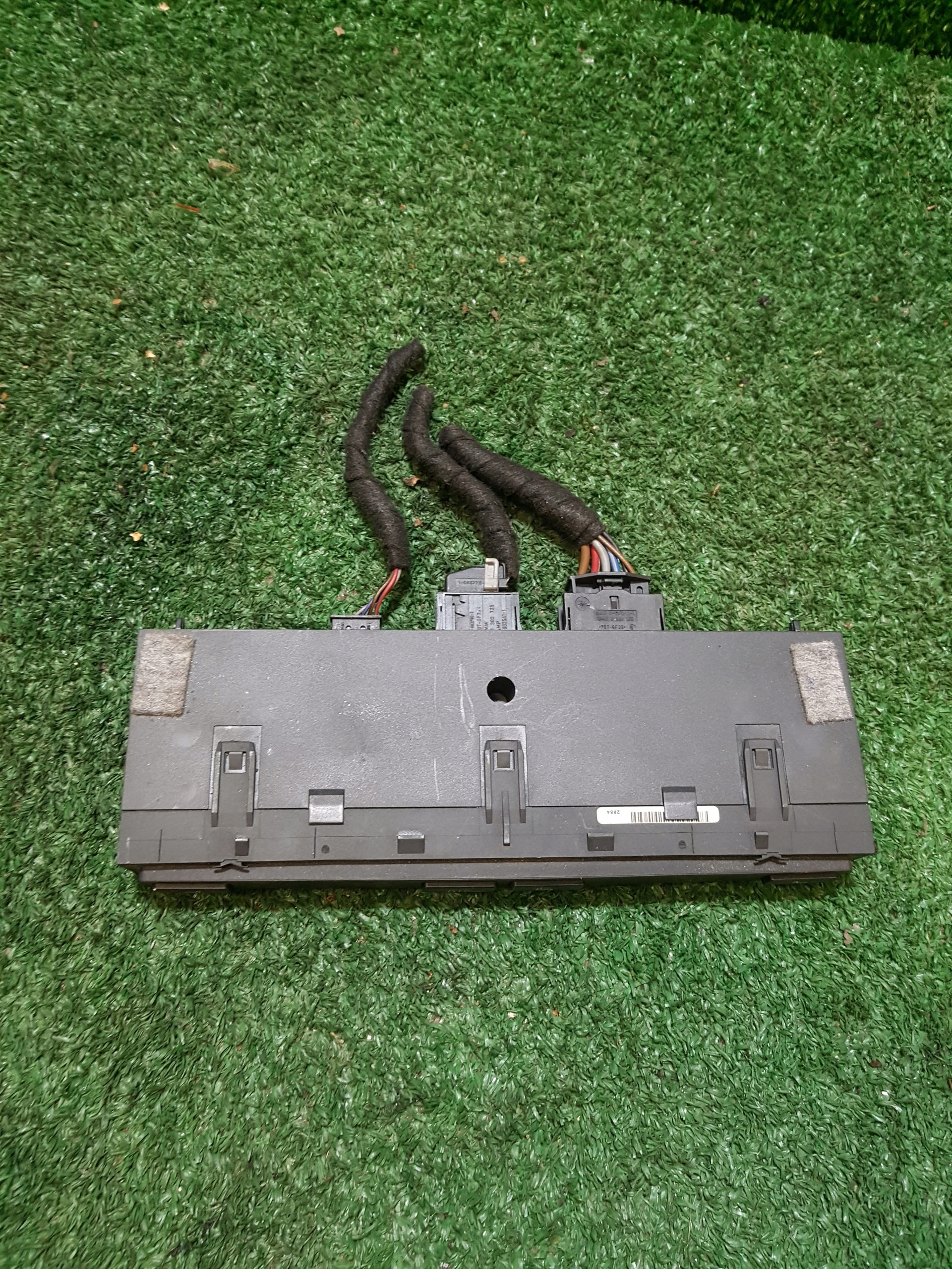 PANEL Bouton BMW E60 6952480
