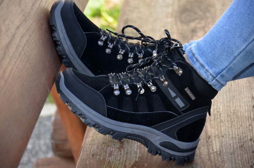 BUTY ZIMOWE SPORTOWE TREKINGOWE CIEPŁE W GÓRY TURYSTYCZNE ŚNIEGOWE SPACER Wysokość wysokie