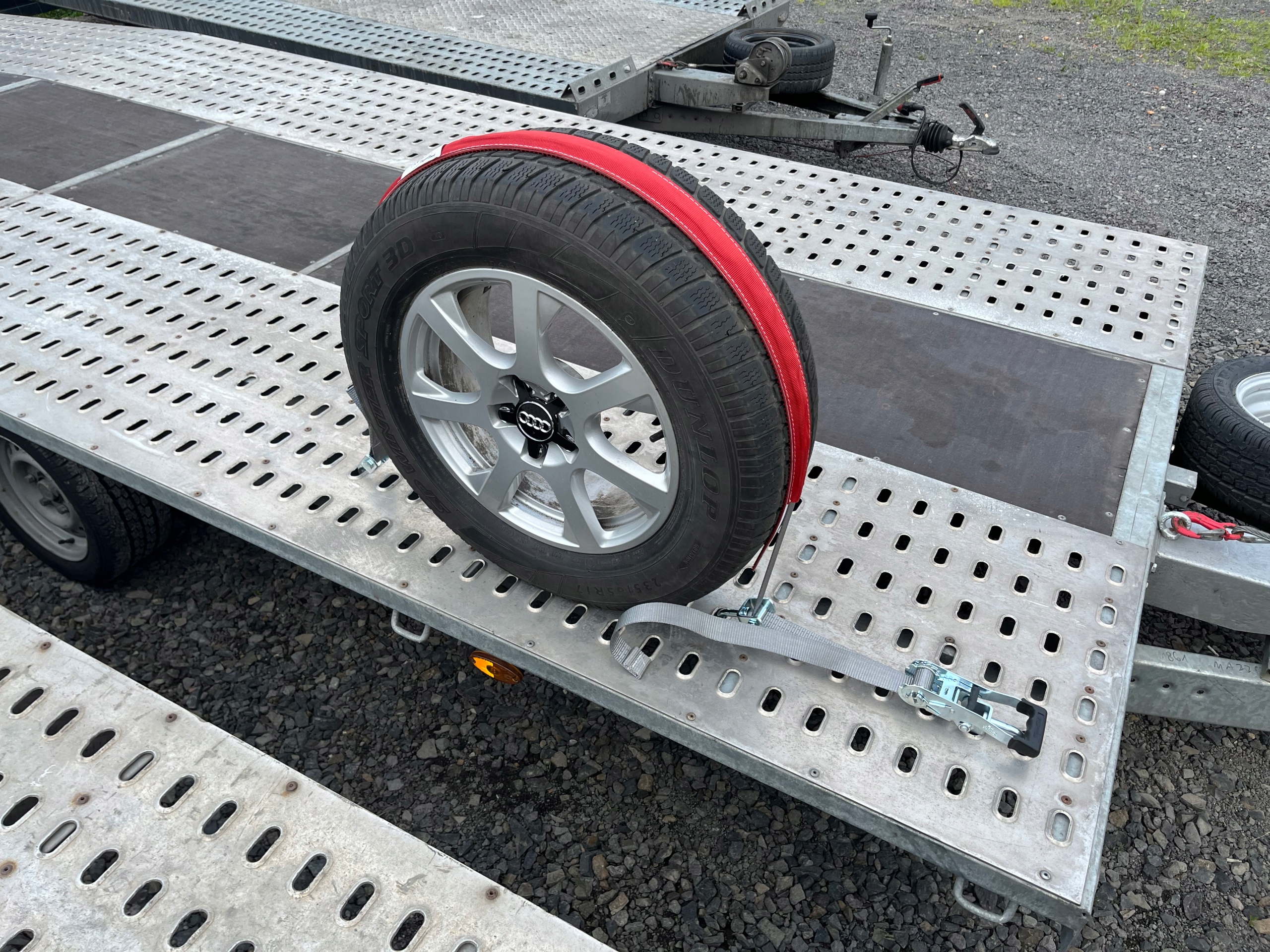 Pas Transportowy Trawka 130cm Eta min 0,5 VDI 2700 Bi. 8.1 3 Haki Obrotowe