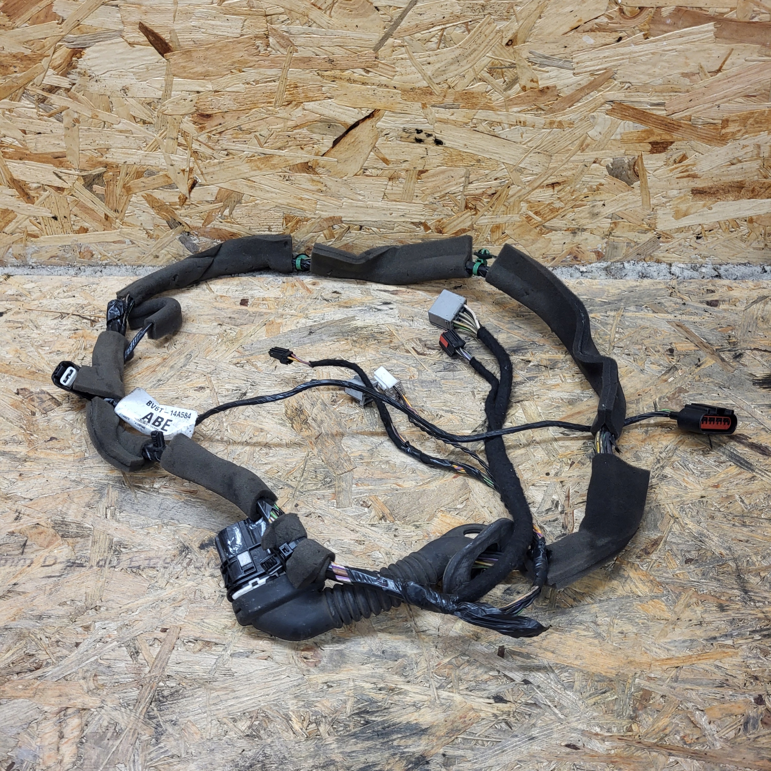 FORD FOCUS MK3 11-18R bundle door right front