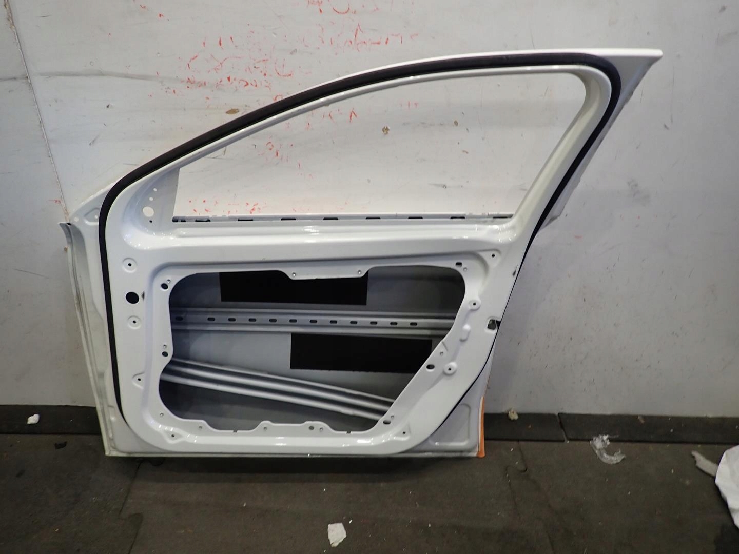 door front front right MERCEDES GLA W156 2013- A1567220210