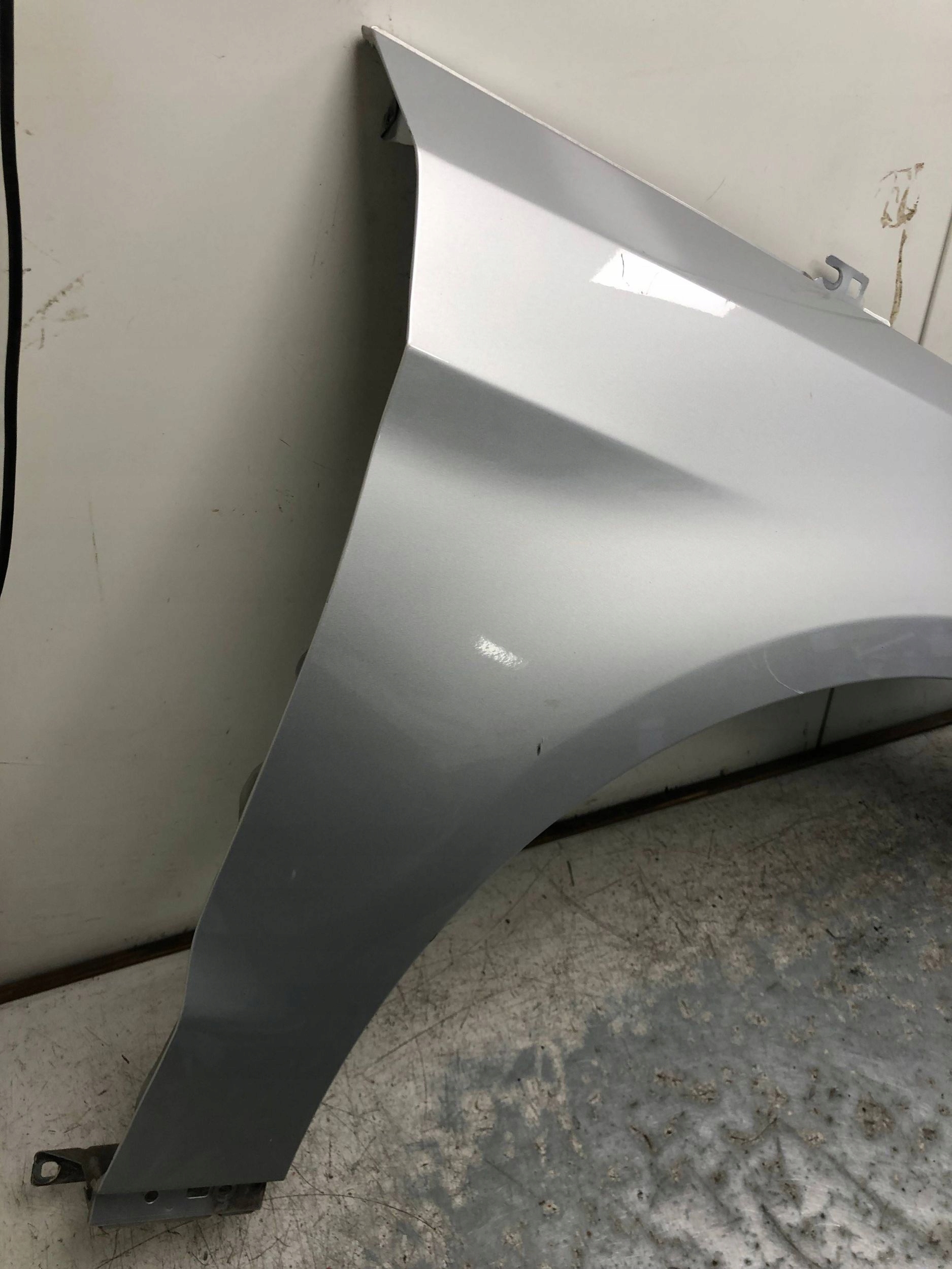 fender right front FORD S-MAX MK2 EM2B-R16072-AA