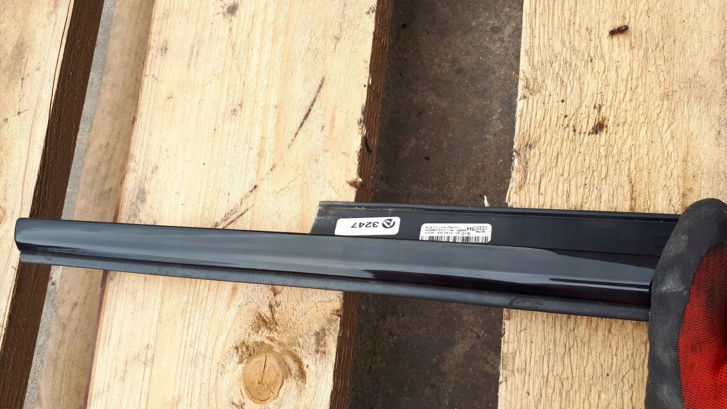 A6 C7 4G moulding dust door left rear part SLINE