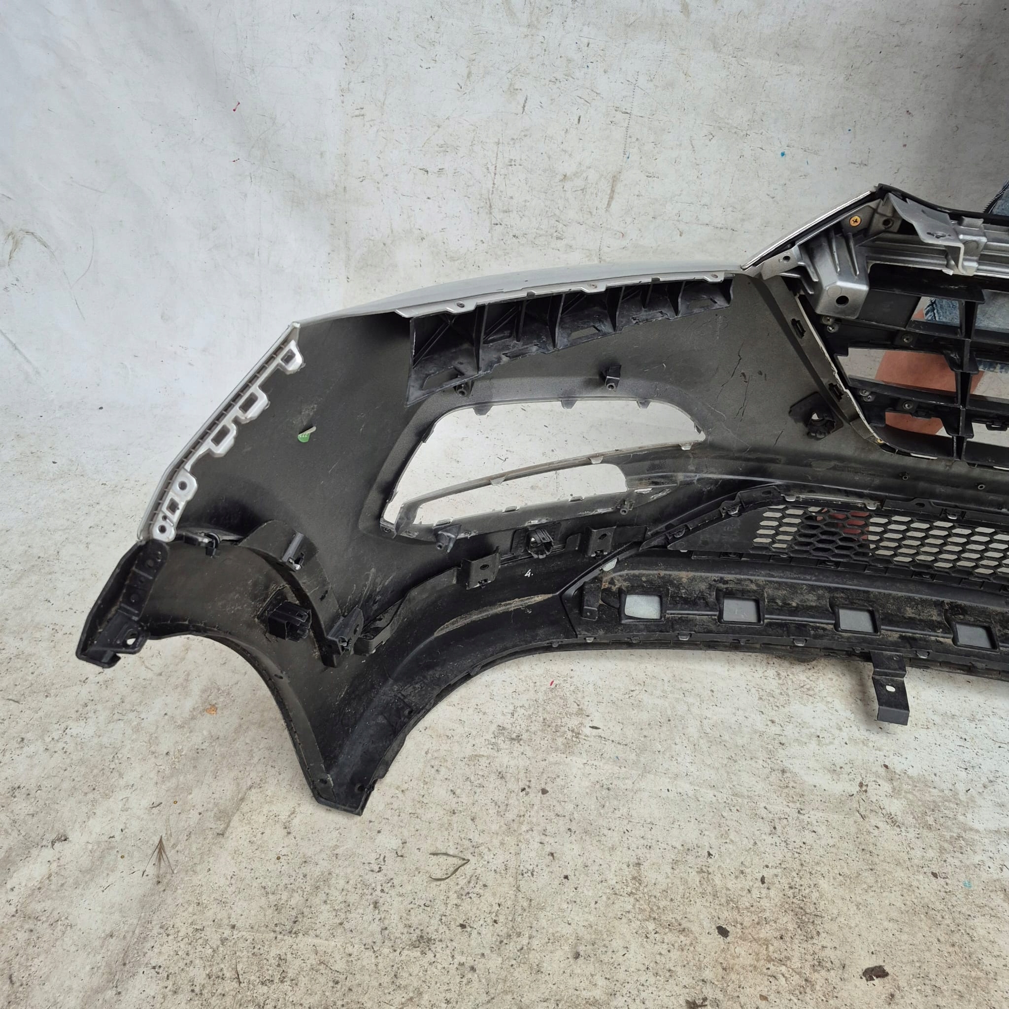 HYUNDAI TUCSON III 15-18 bumper front front SPR PDC 86511-D7100