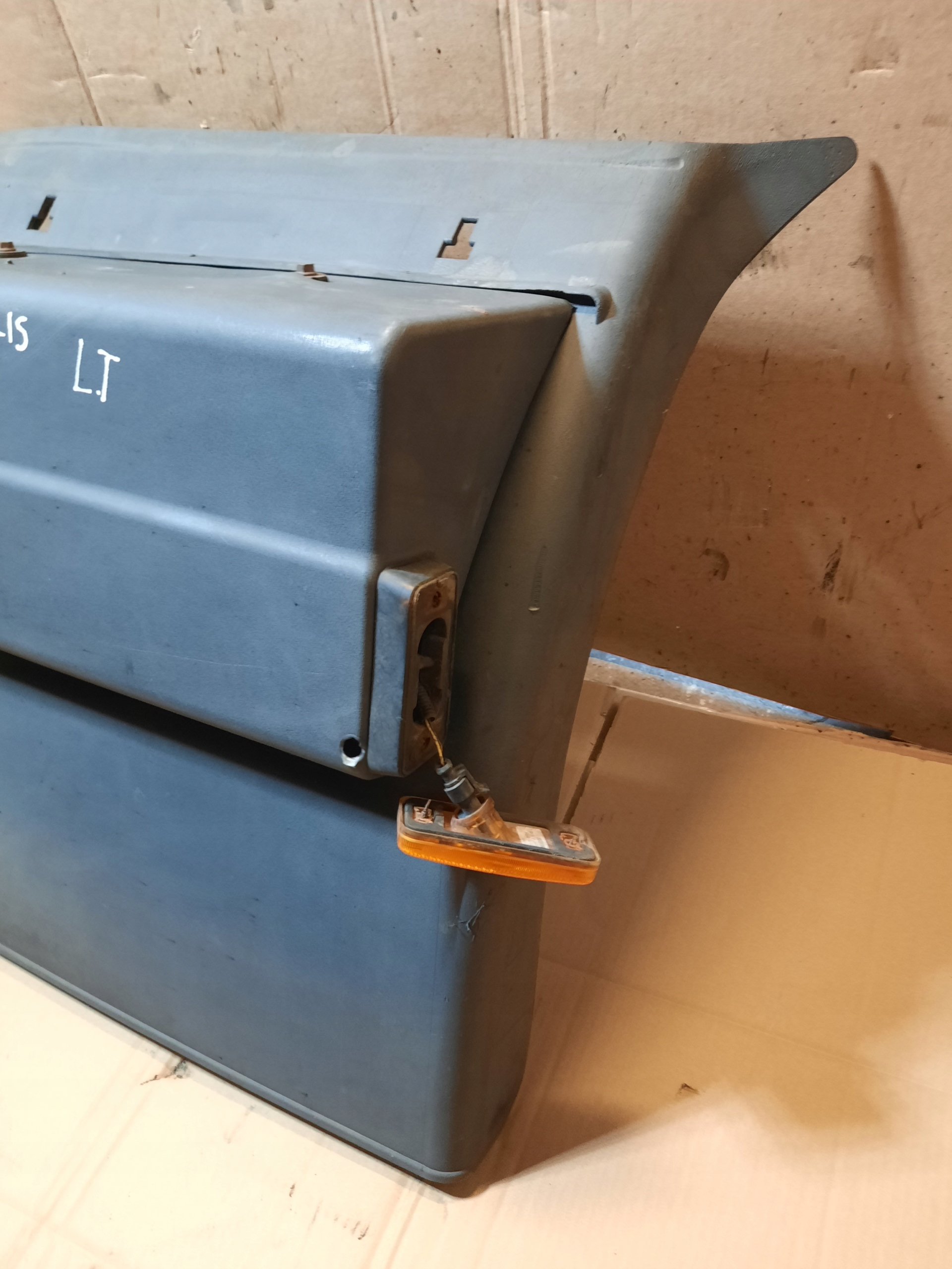Iveco OE 41299388 parafango completo PARASALE