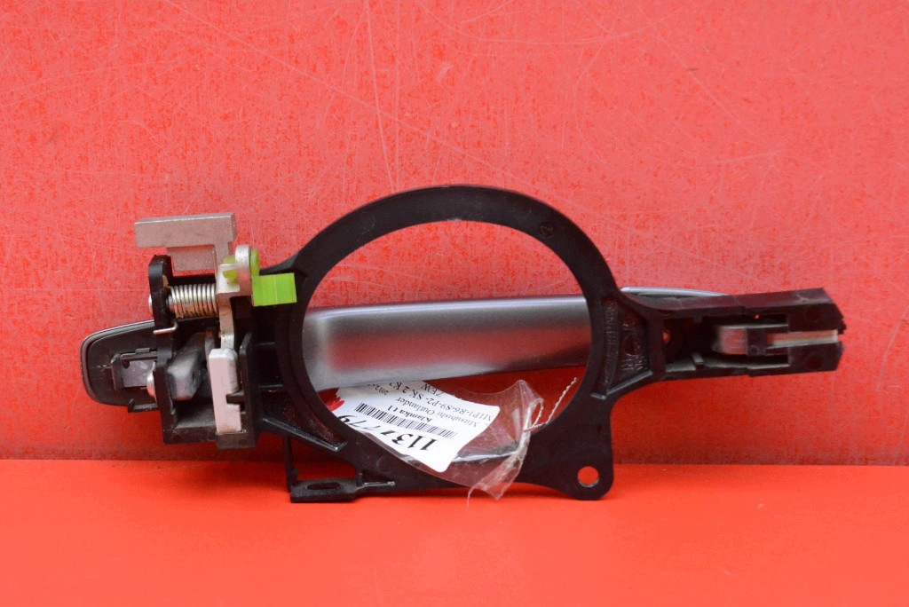 handle left rear part rear U17A MITSUBISHI OUTLANDER 3 III 12-14
