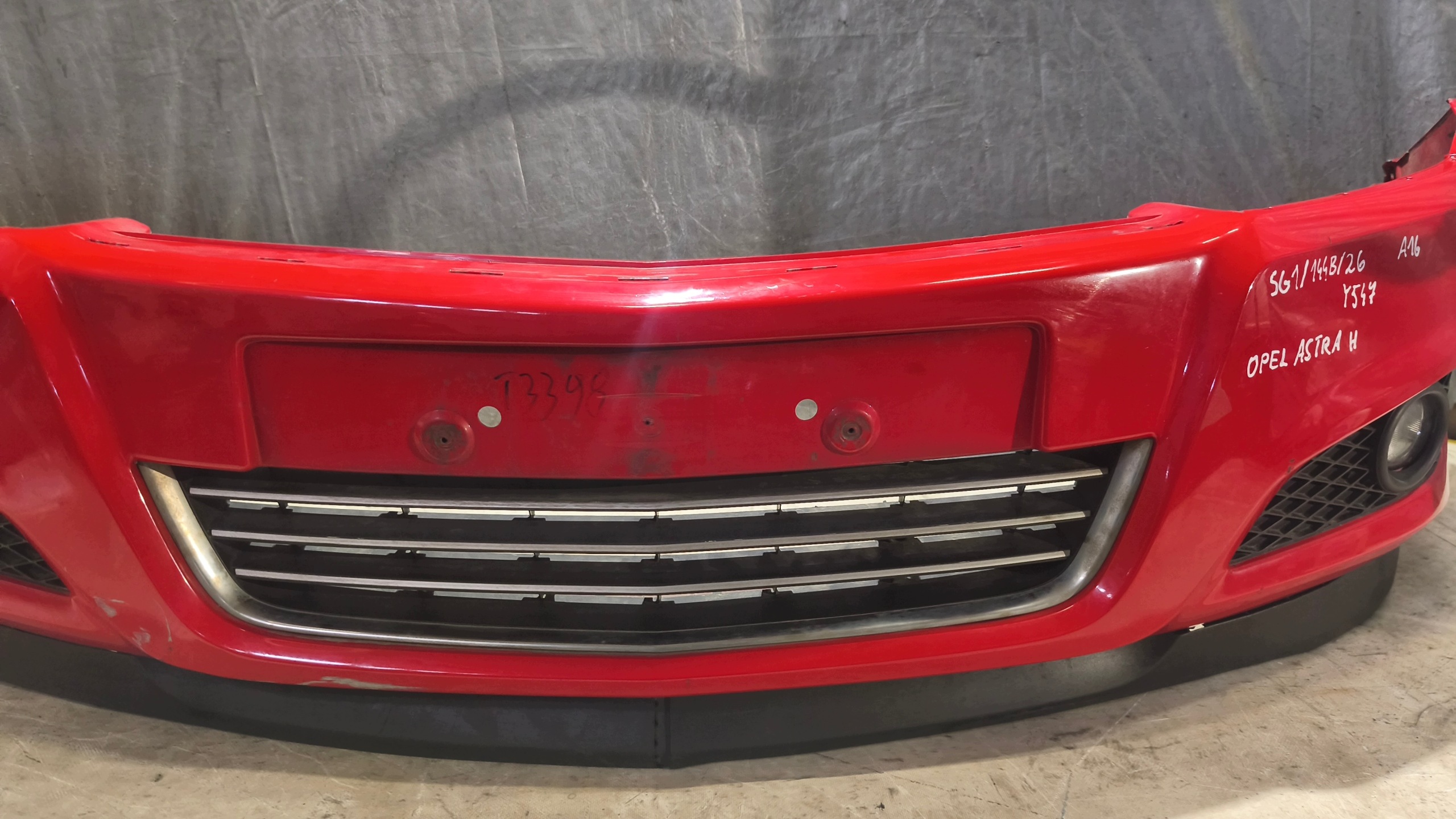 Frontstoßstange OPEL ASTRA H GTC K: Y547