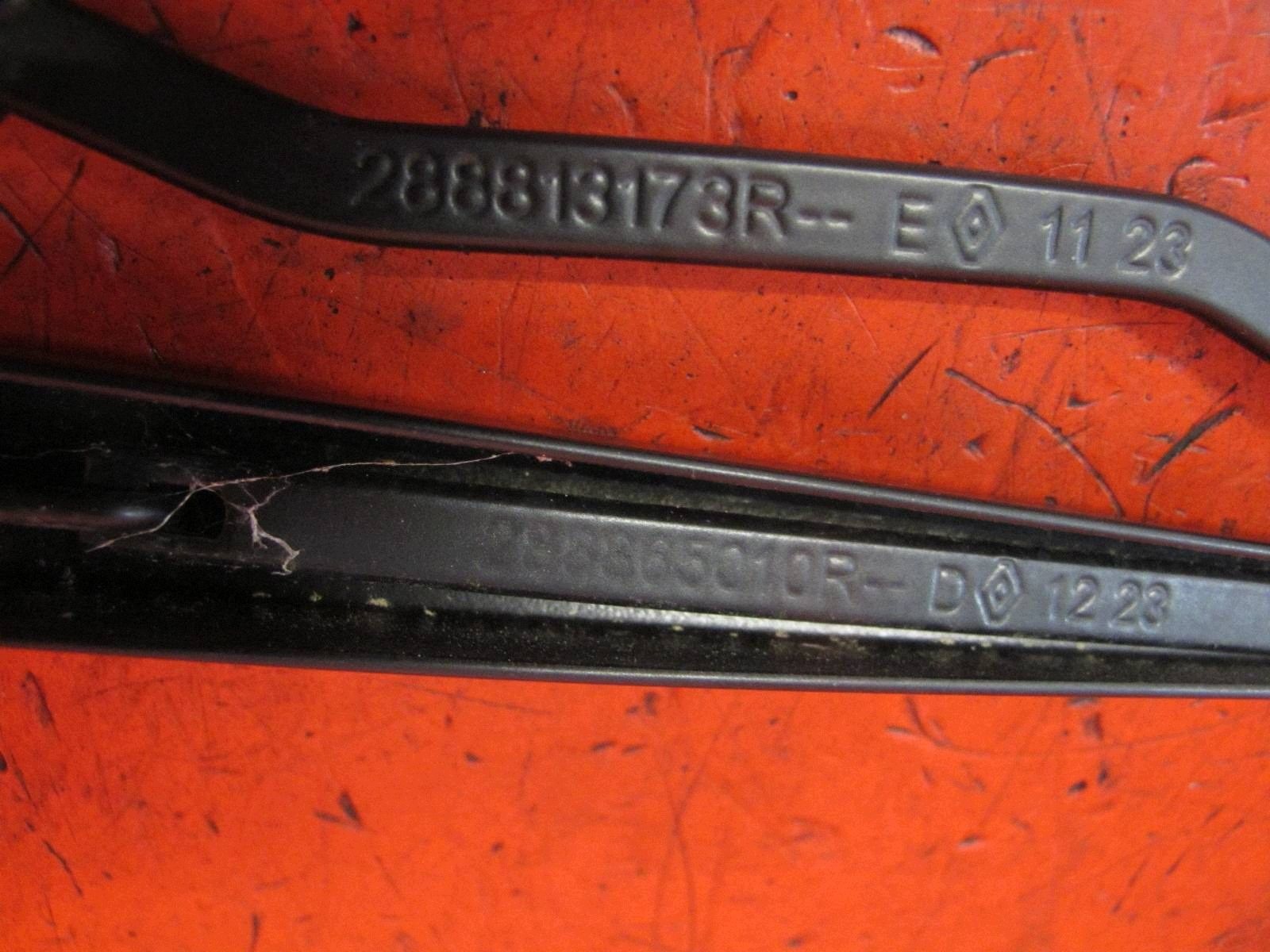 RENAULT CLIO 5 V B7 2019- wiper arm right left front KOMPLET EUROPA