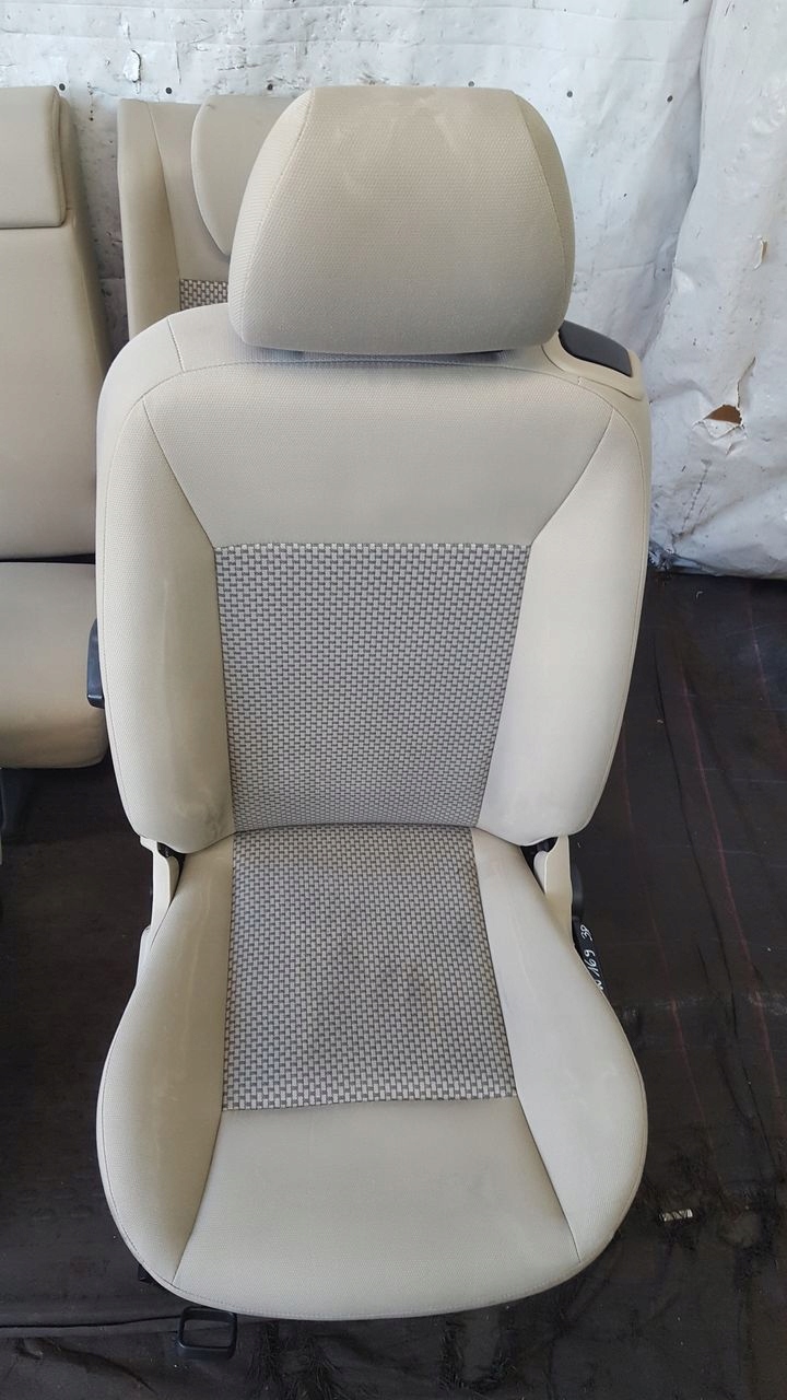 seat front left driver´s Mercedes W169 3D