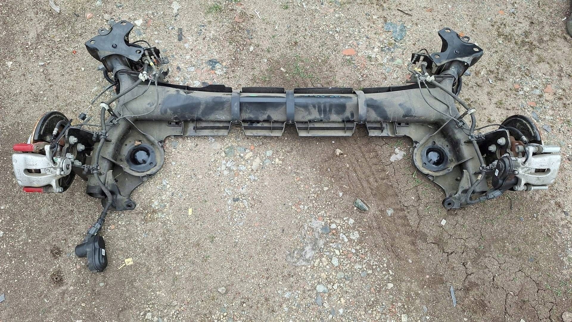 ASSALE posteriore MEGANE IV 1.5 DCI STAN come nuovo