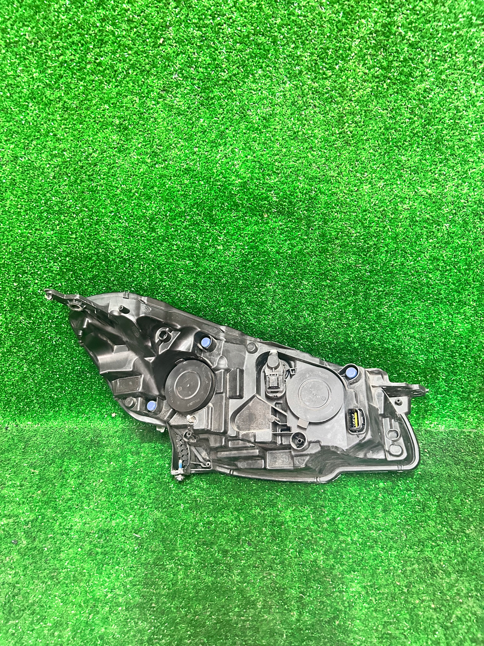 REFLEKTOR left PEUGEOT 508 and LIFT