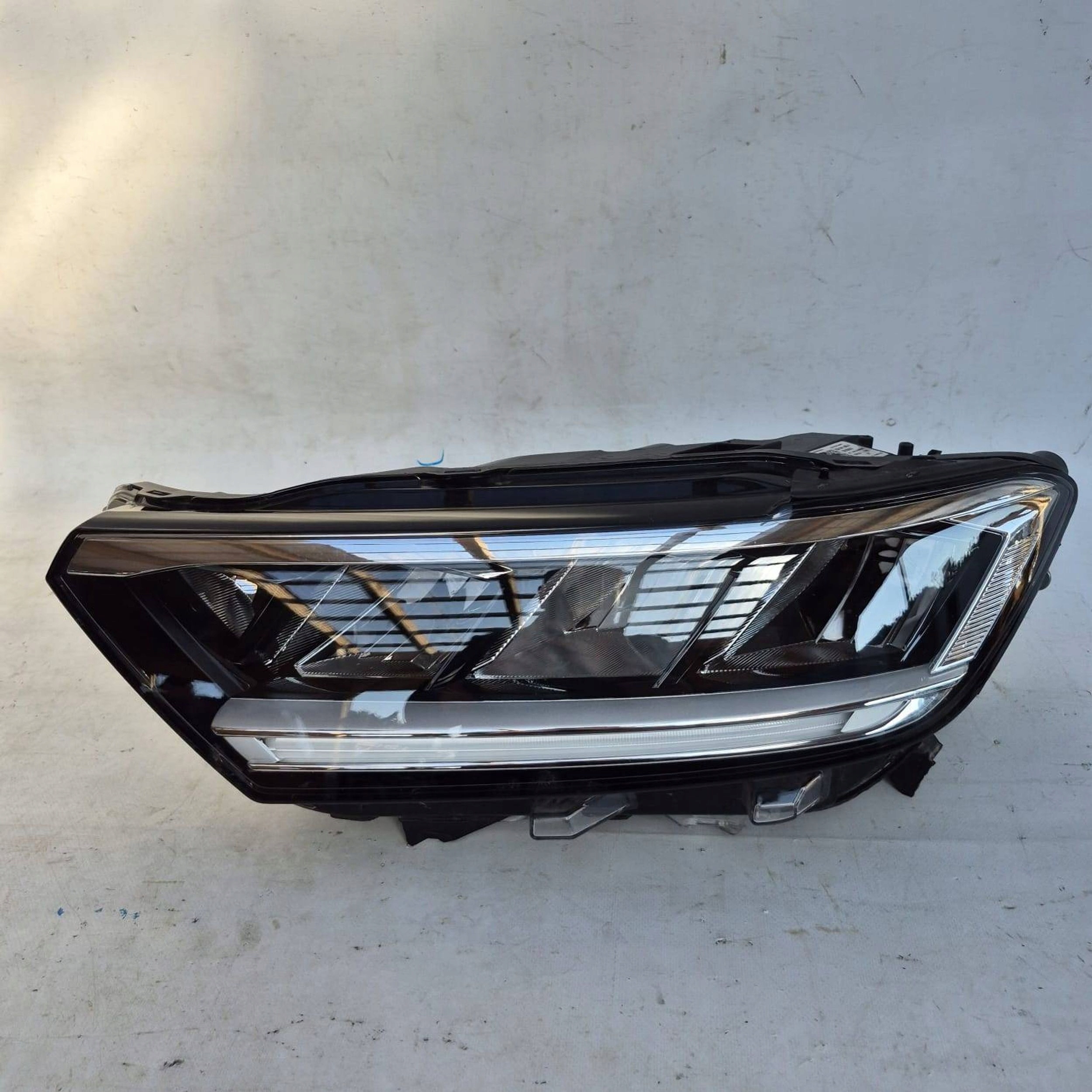 RENAULT TRAFIC III 3 VIVARO B 14- bumper rear part rear PDC