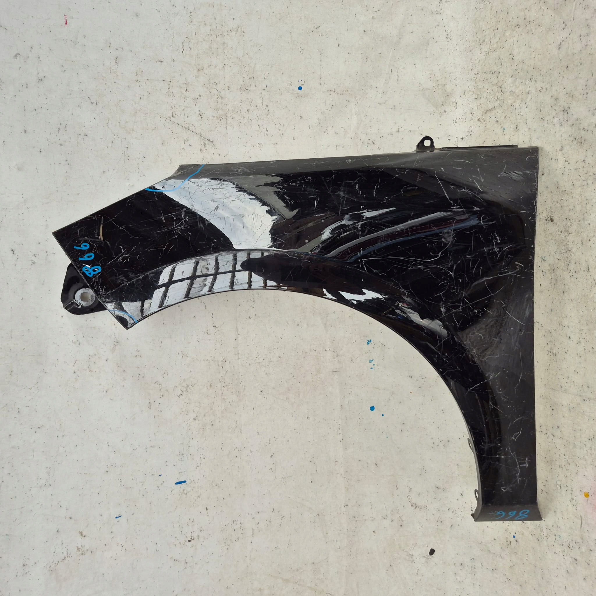FORD FIESTA VIII 8 MK8 16-23 fender front front left