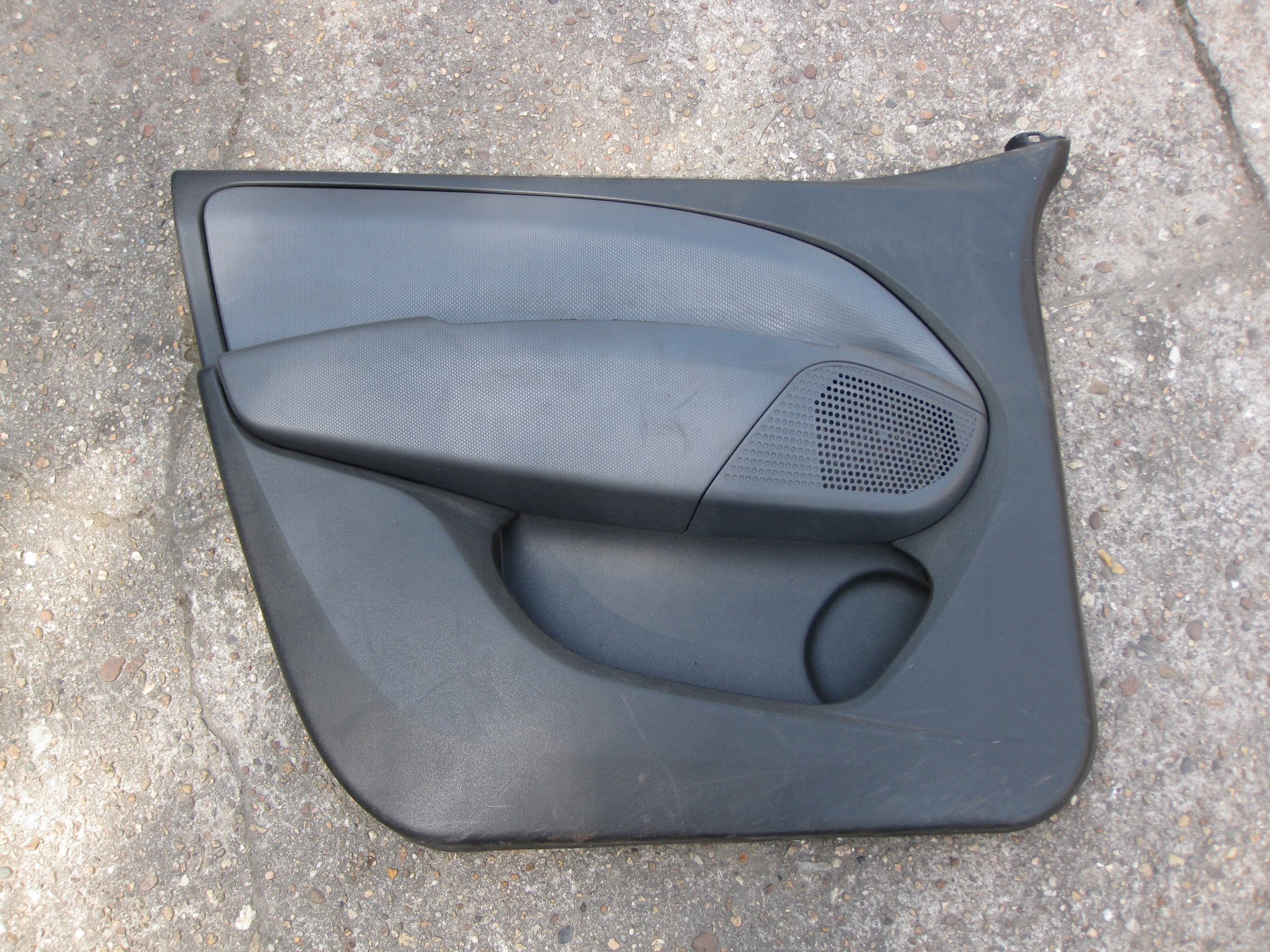FIAT DOBLO II 13R side door left