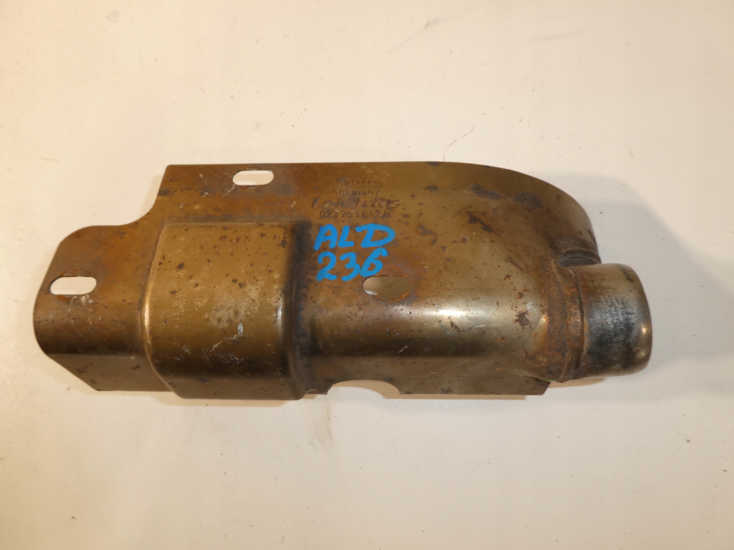 VW T4 BLENDE ABDECKUNG TERMICZNA 2,5B 023253042B