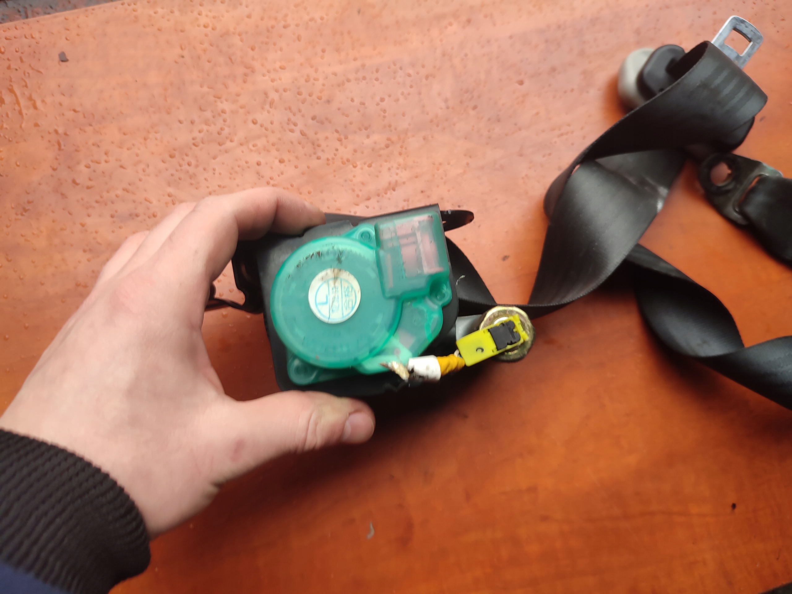 Gurten Sicherheits rechts heck Mazda 5 BDA120001