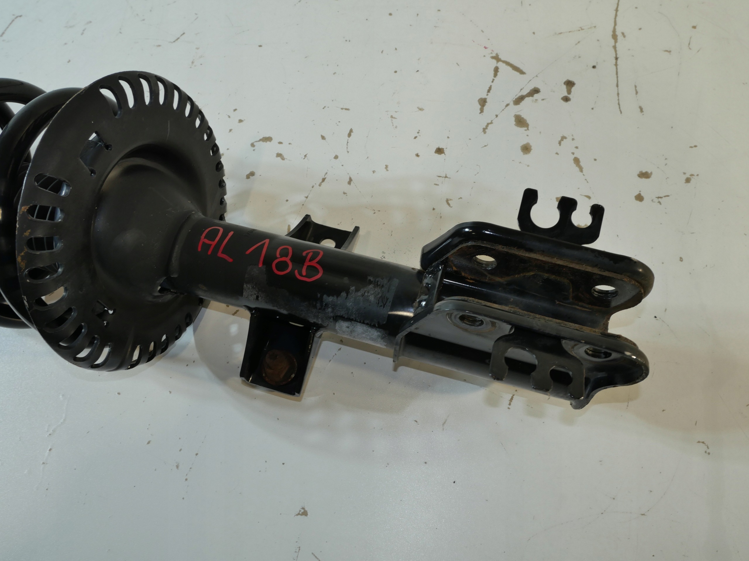 shock absorber front VW T5 LIFT T6 Biturbo 7E8413031