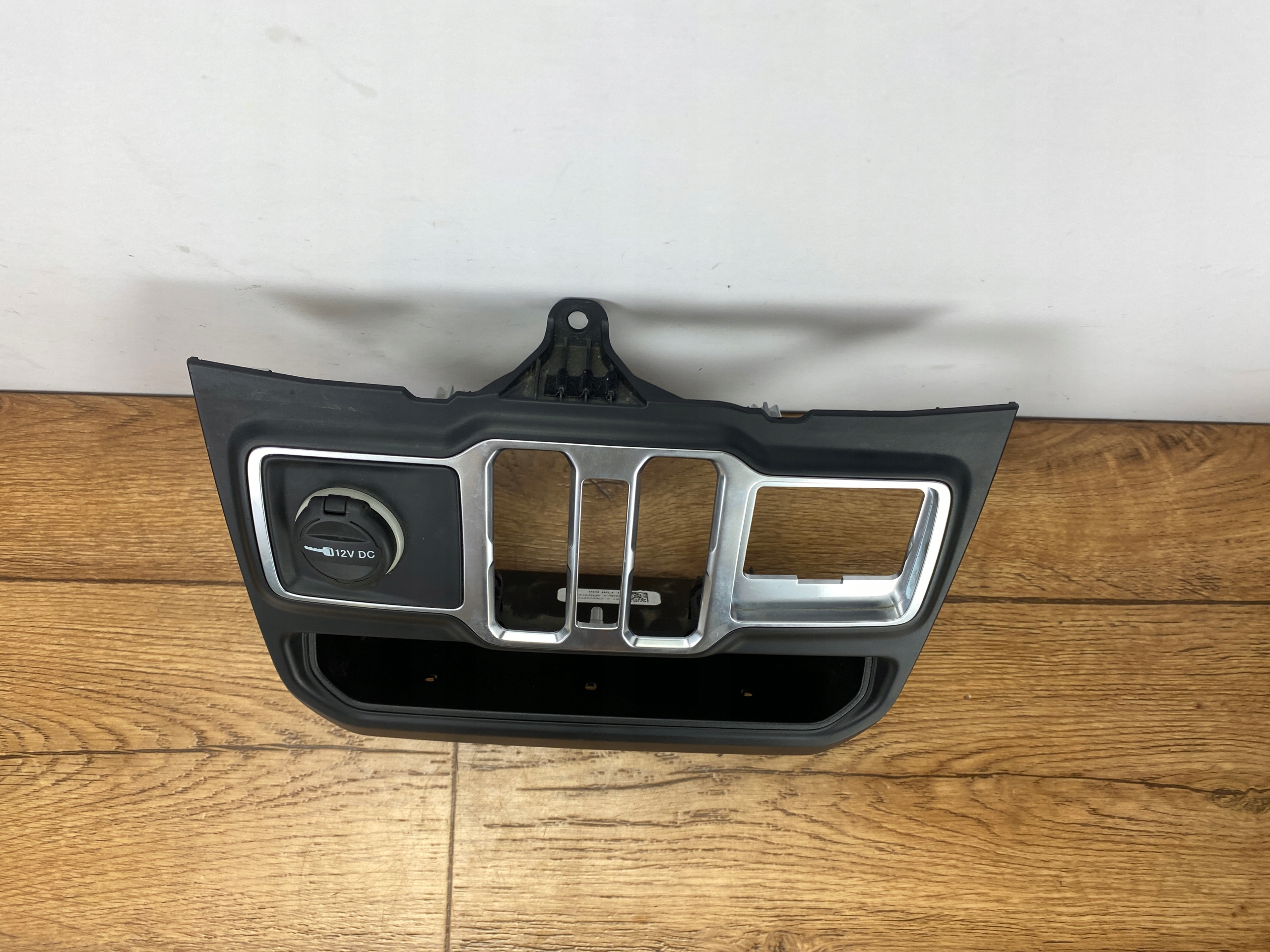 Panel RÁM klimatizaci Jeep Wrangler JL 2018+ USA